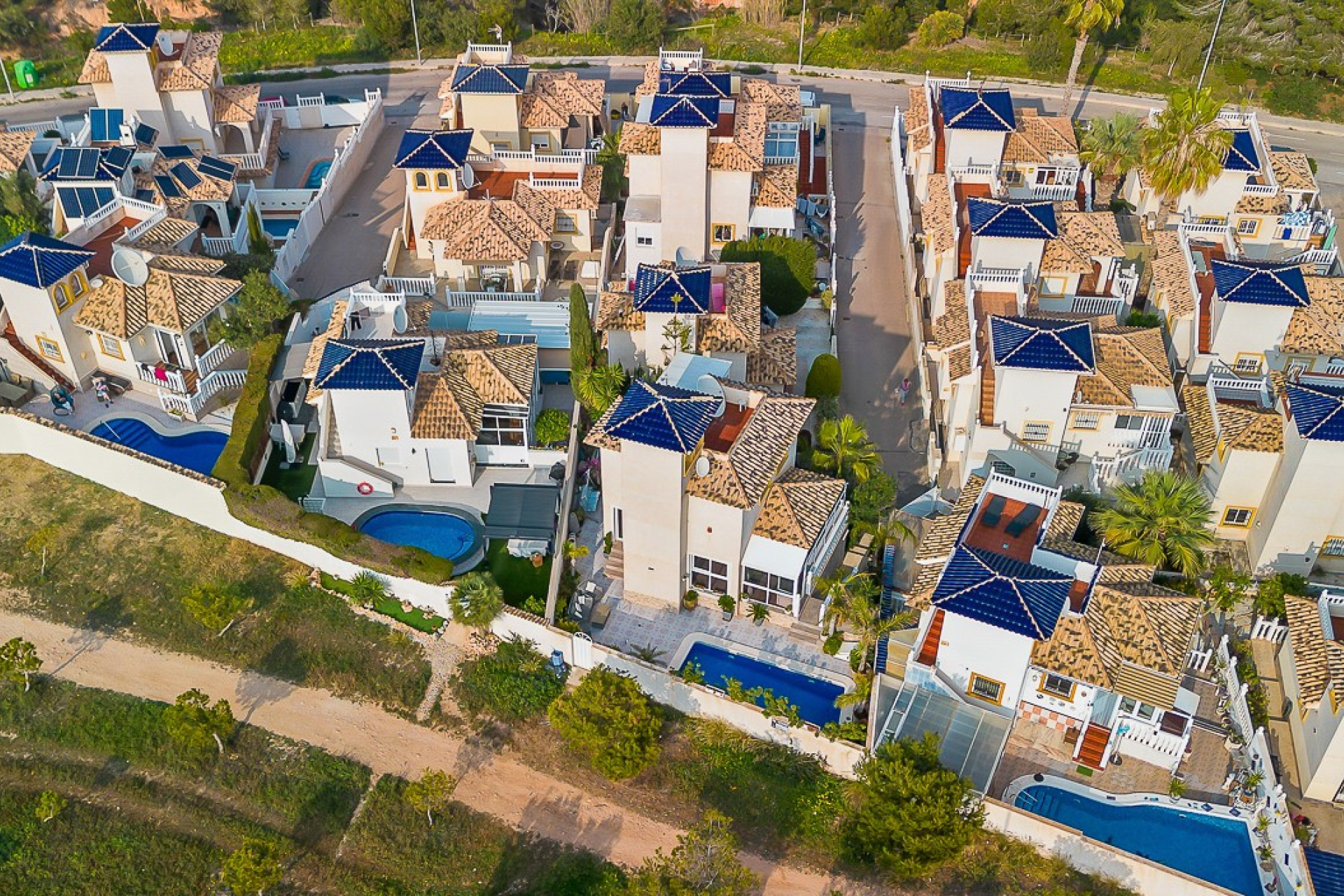 Herverkoop - Villa -
Orihuela Costa - Playa Flamenca