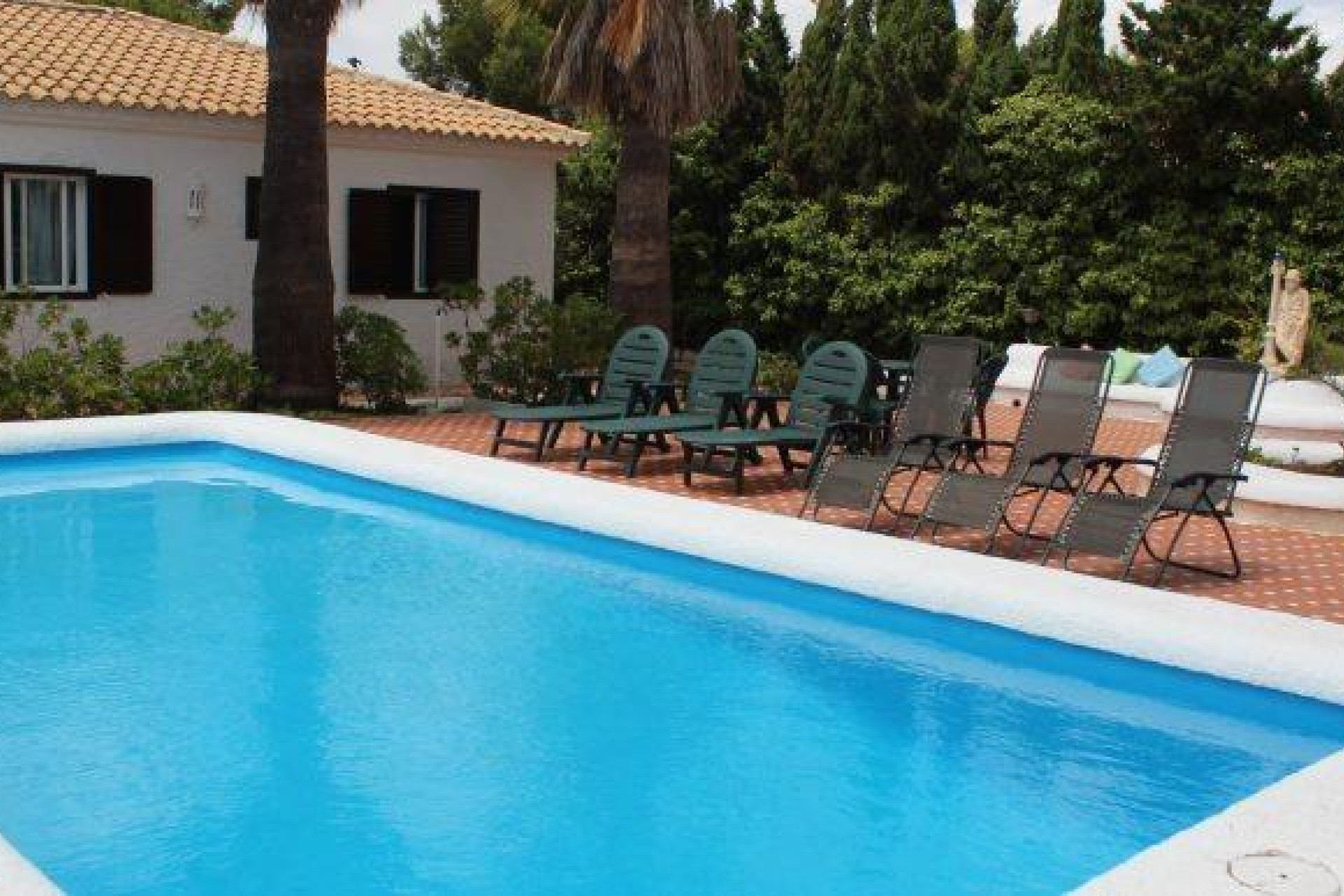 Herverkoop - Villa -
Orihuela Costa - Villamartín