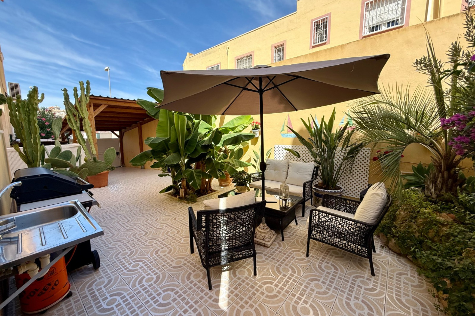 Herverkoop - Villa -
Orihuela Costa - Villamartín