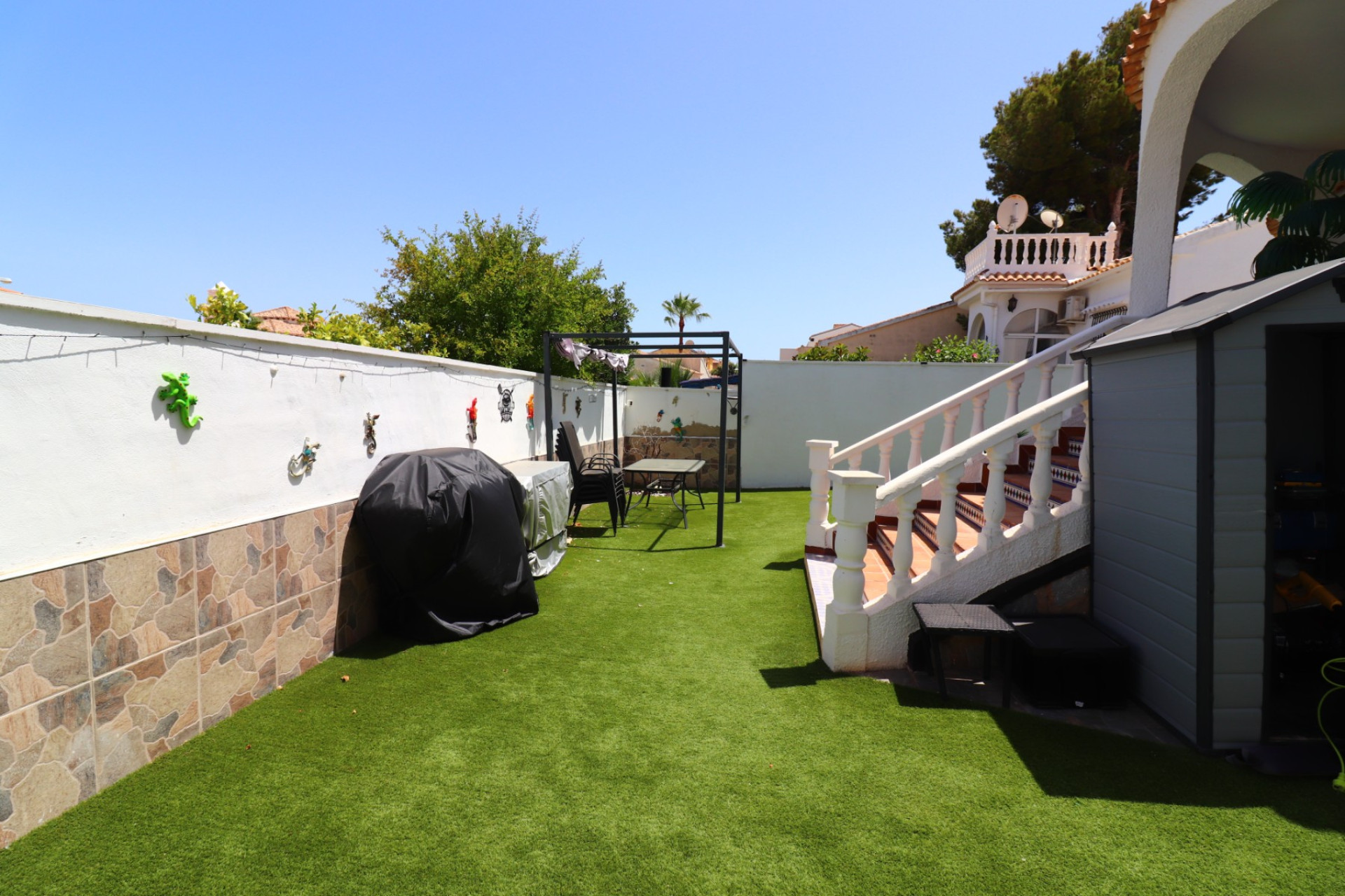 Herverkoop - Villa -
Orihuela Costa - Villamartin