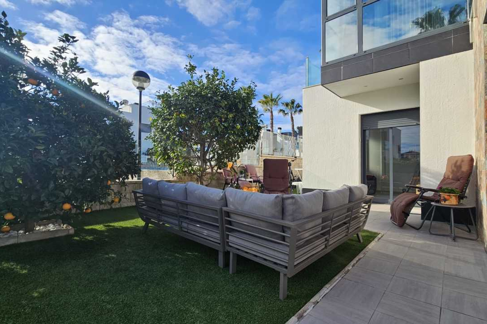 Herverkoop - Villa -
Orihuela Costa