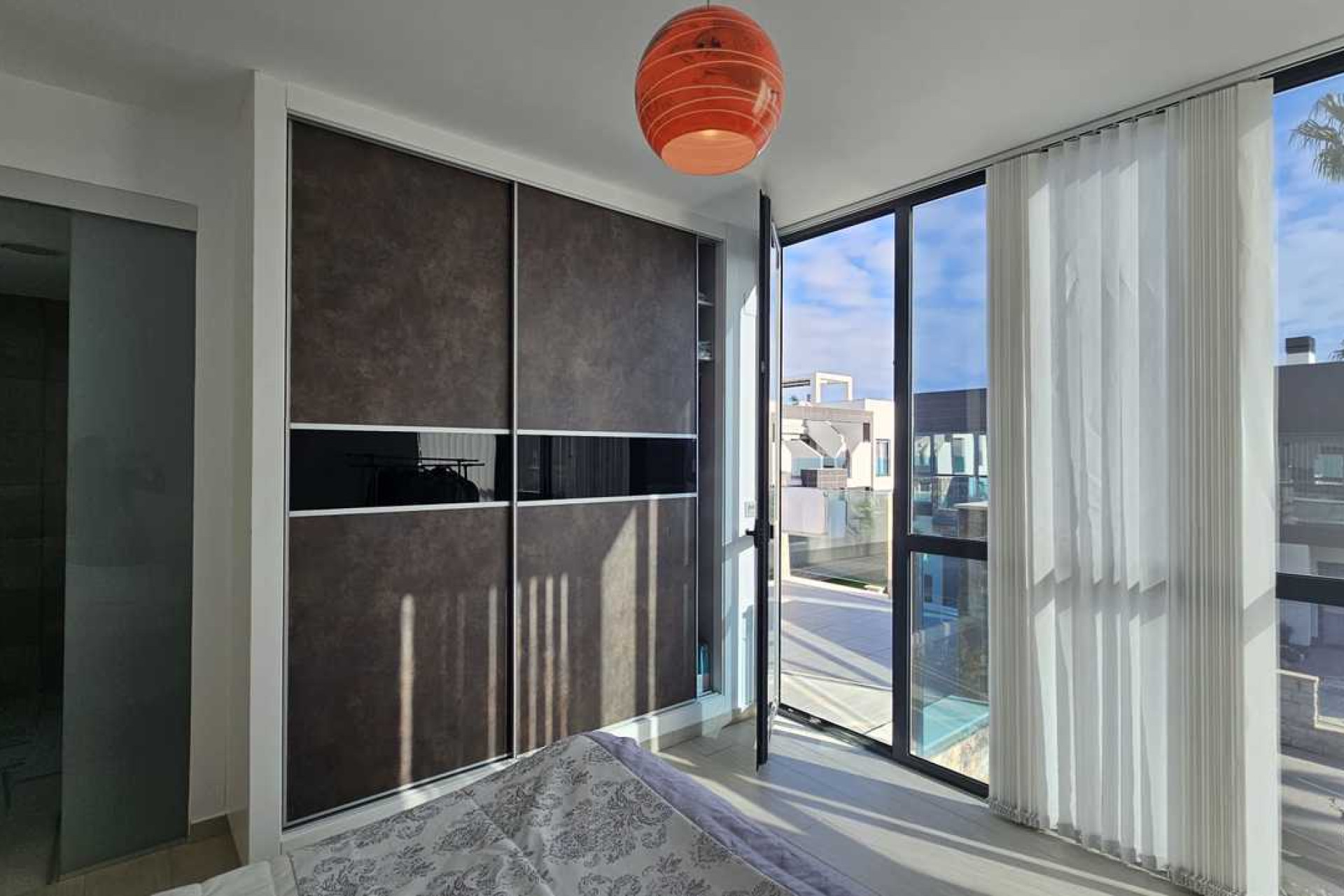 Herverkoop - Villa -
Orihuela Costa