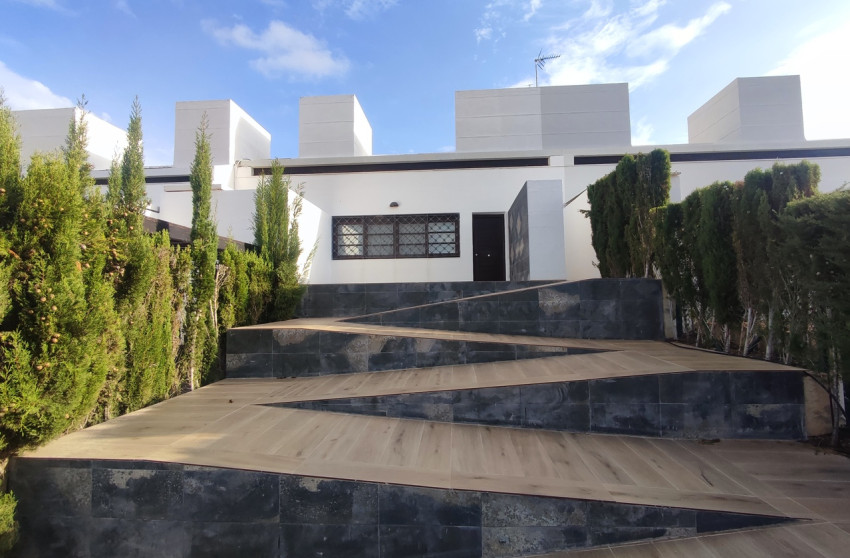 Herverkoop - Villa -
Peraleja Golf - Inland
