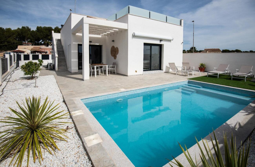 Herverkoop - Villa -
Pinar de Campoverde - LOS ROMEROS