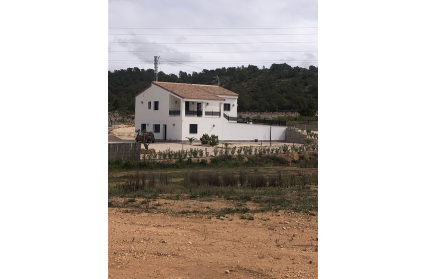 Herverkoop - Villa -
Pinoso - Inland