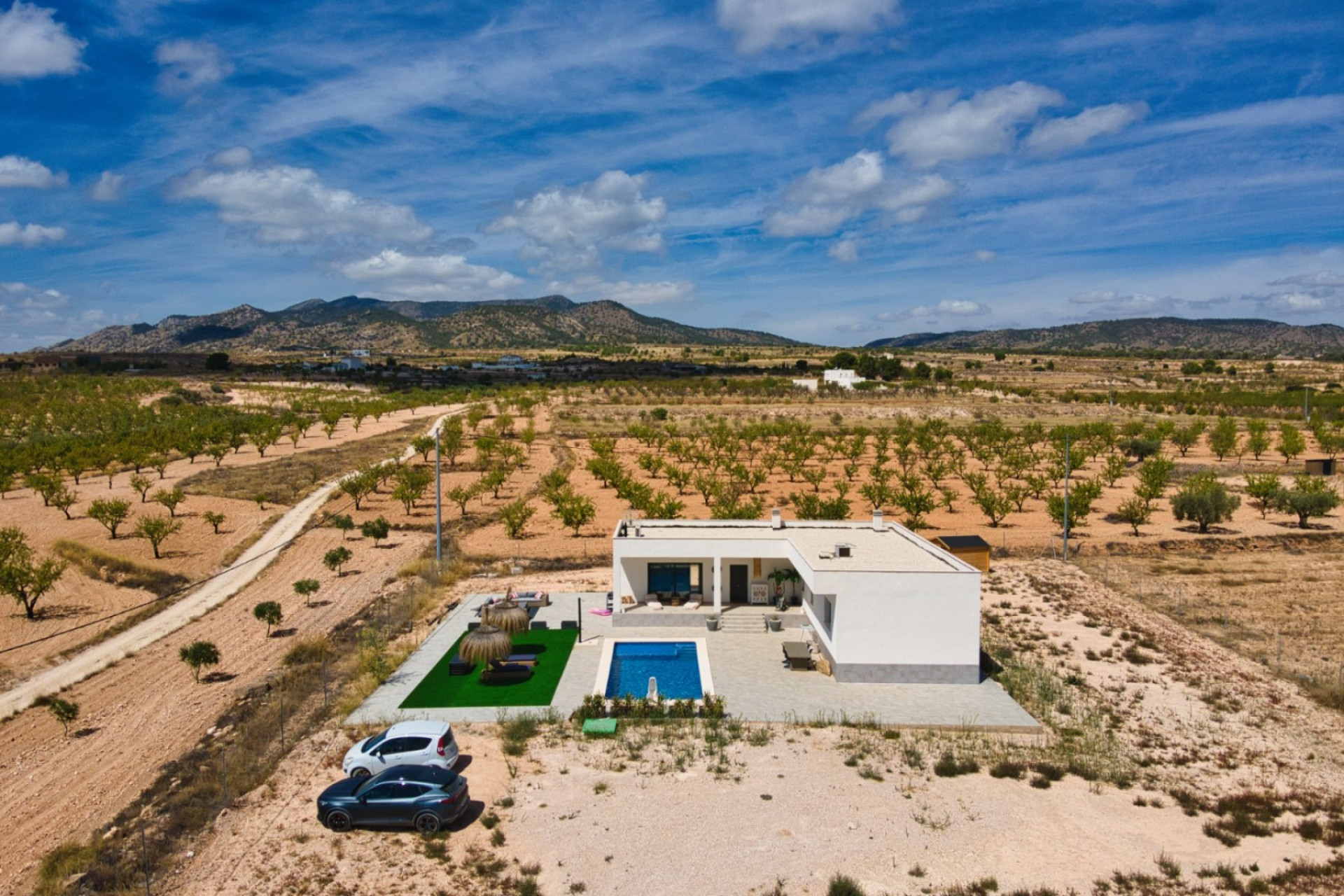 Herverkoop - Villa -
Pinoso - Inland