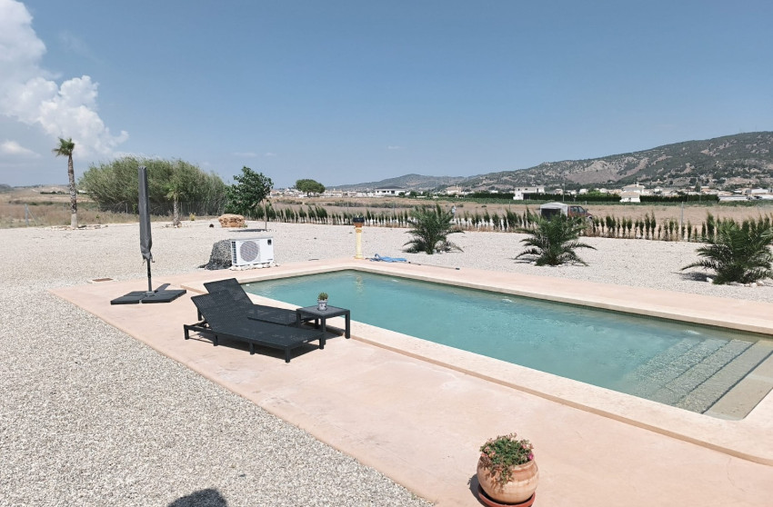 Herverkoop - Villa -
Pinoso - Inland