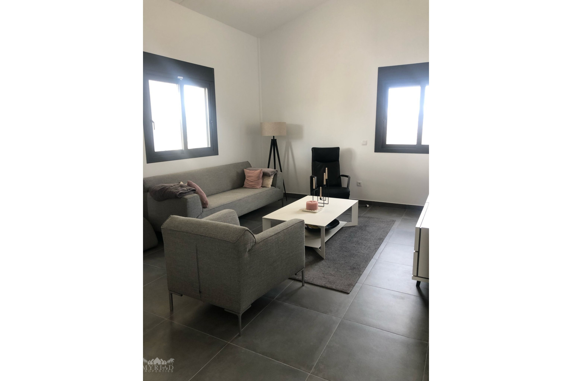 Herverkoop - Villa -
Pinoso - Pinoso Alicante