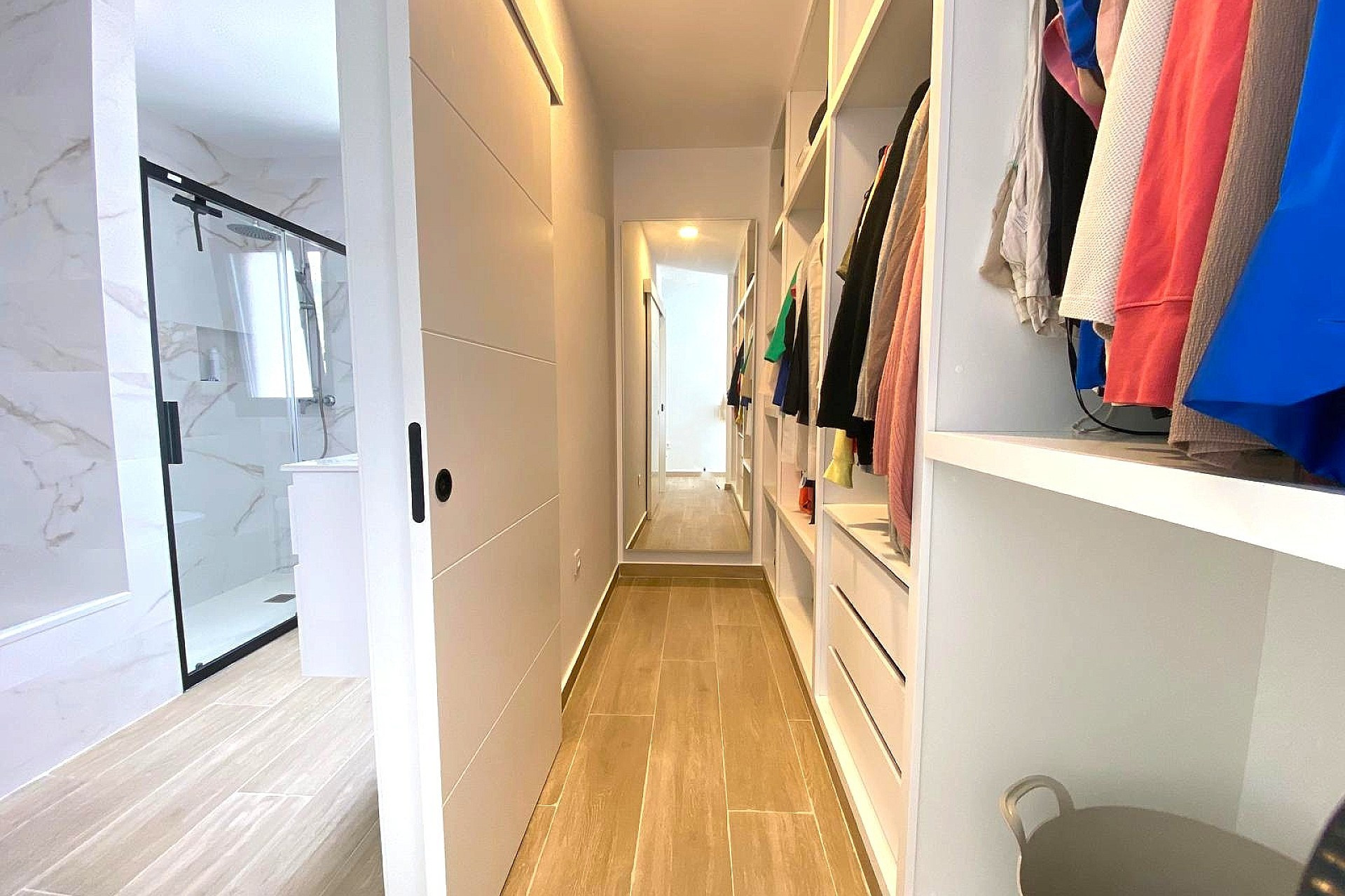 Herverkoop - Villa -
Pinoso