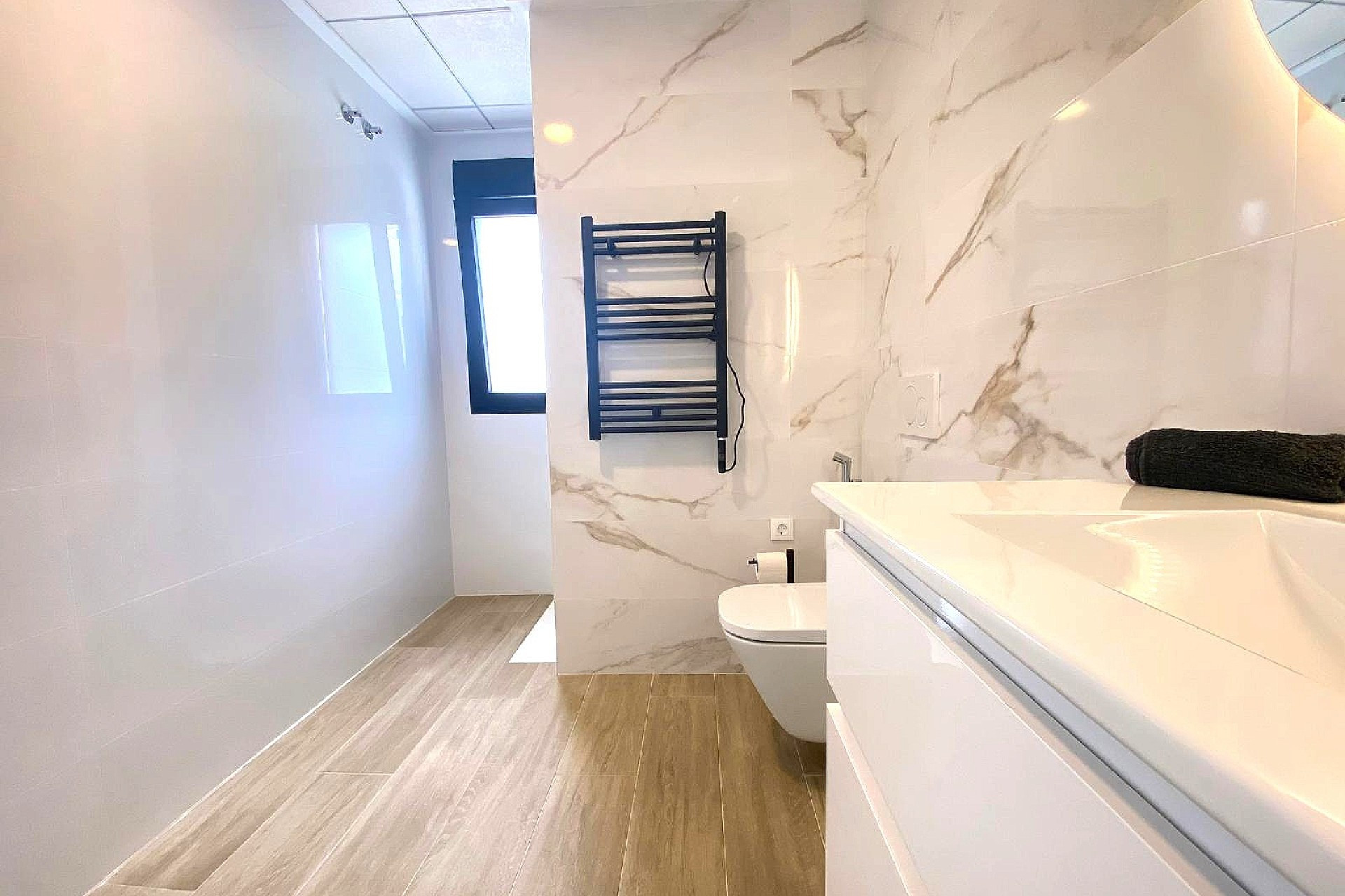 Herverkoop - Villa -
Pinoso