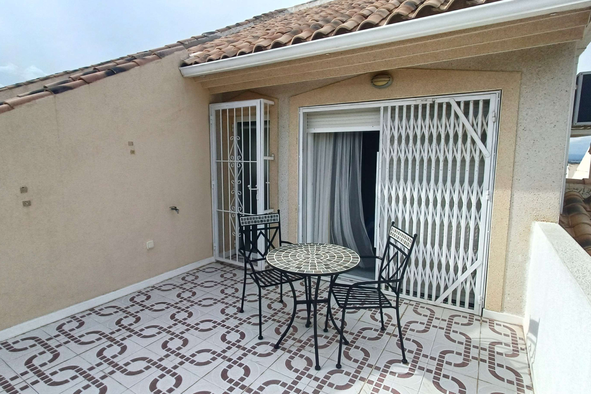 Herverkoop - Villa -
Rojales - Inland