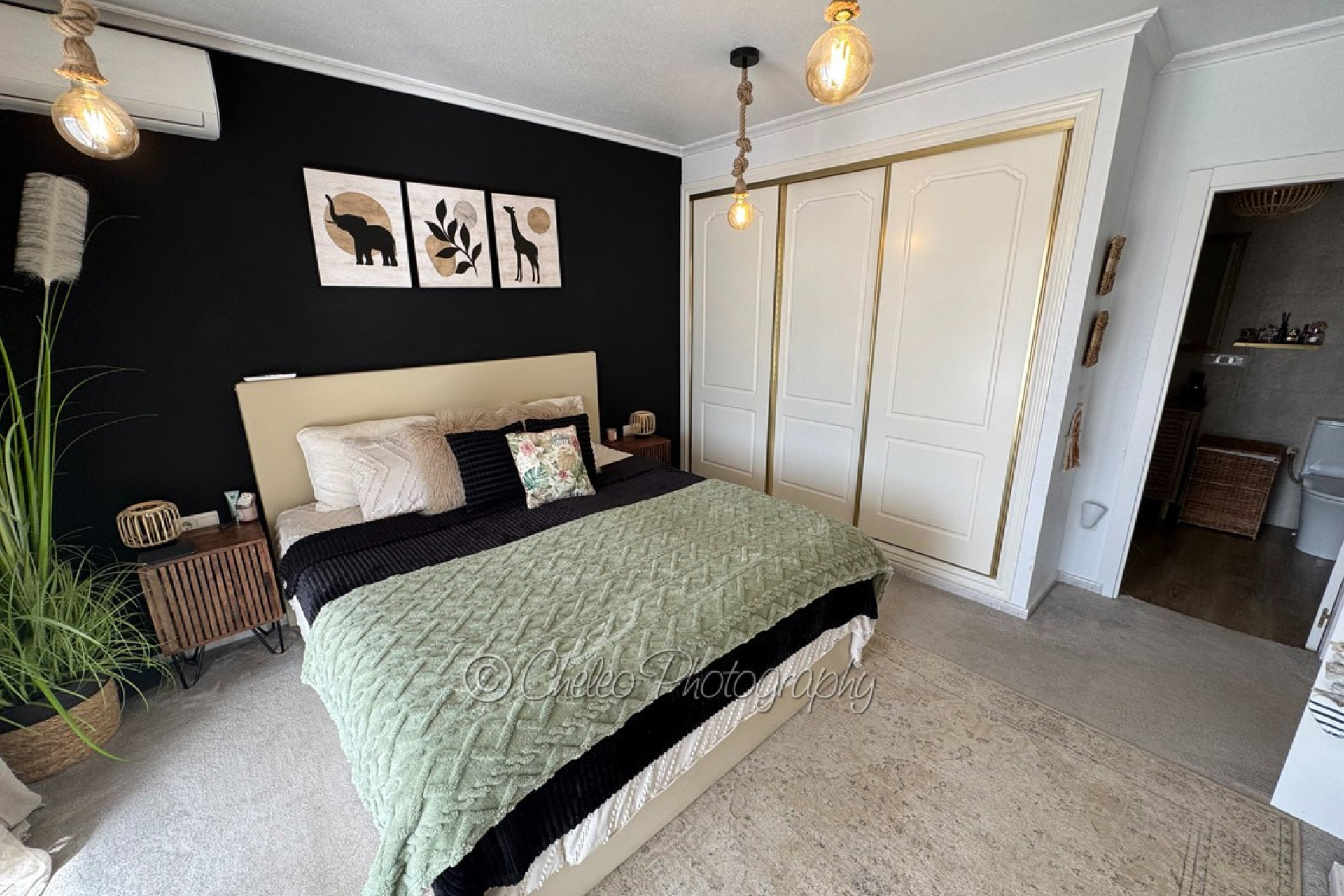 Herverkoop - Villa -
Rojales