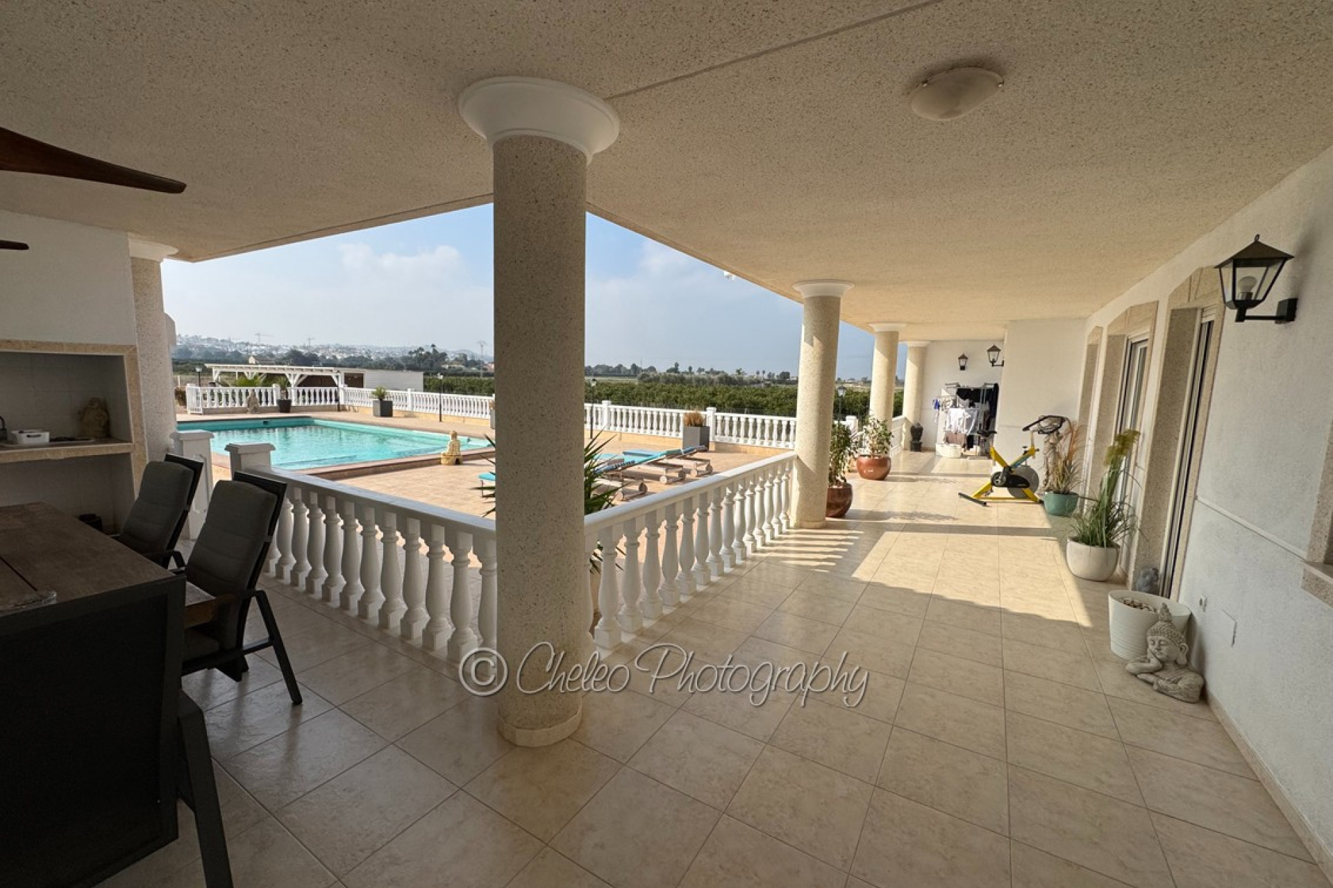 Herverkoop - Villa -
Rojales