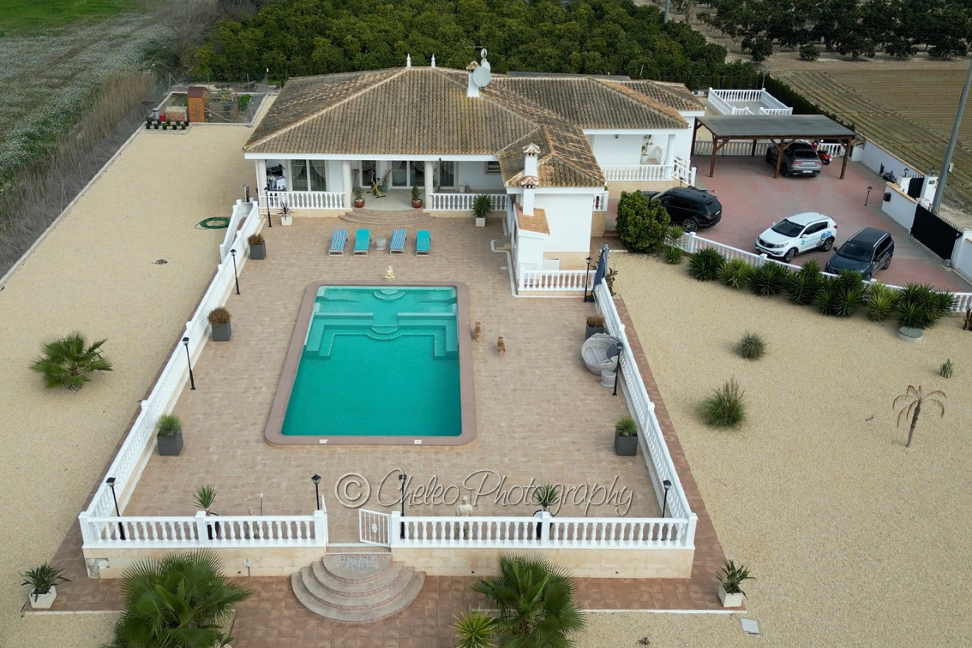 Herverkoop - Villa -
Rojales