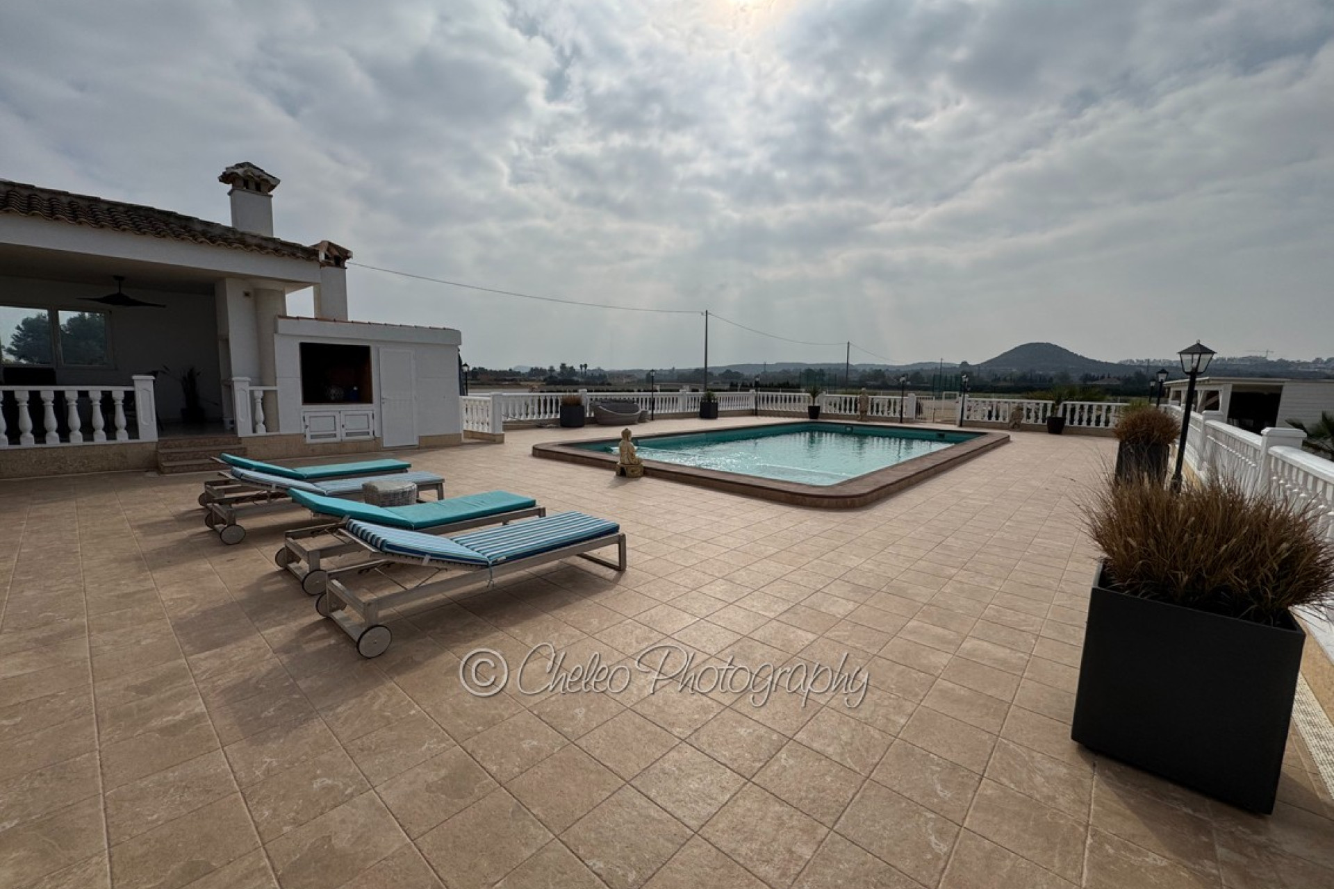 Herverkoop - Villa -
Rojales