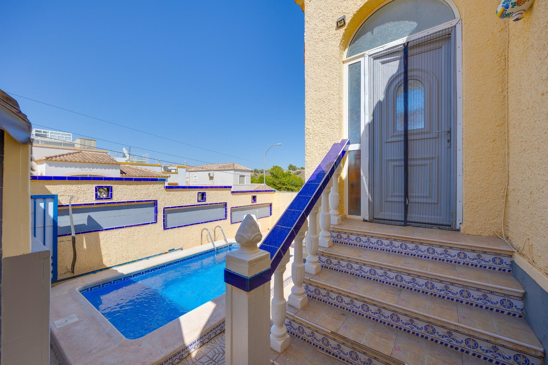 Herverkoop - Villa -
San Fulgencio - La Marina