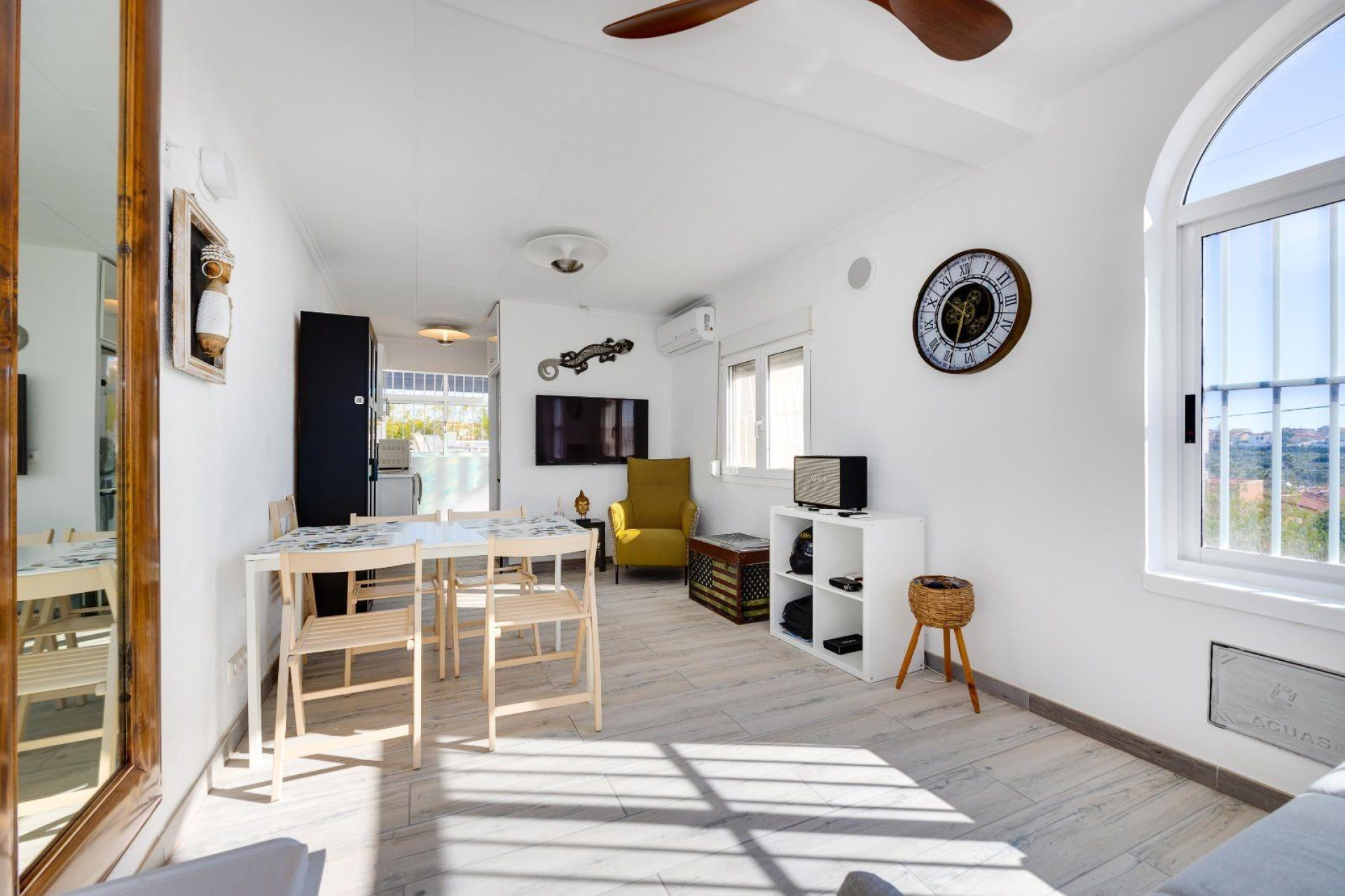 Herverkoop - Villa -
San Fulgencio - La Marina