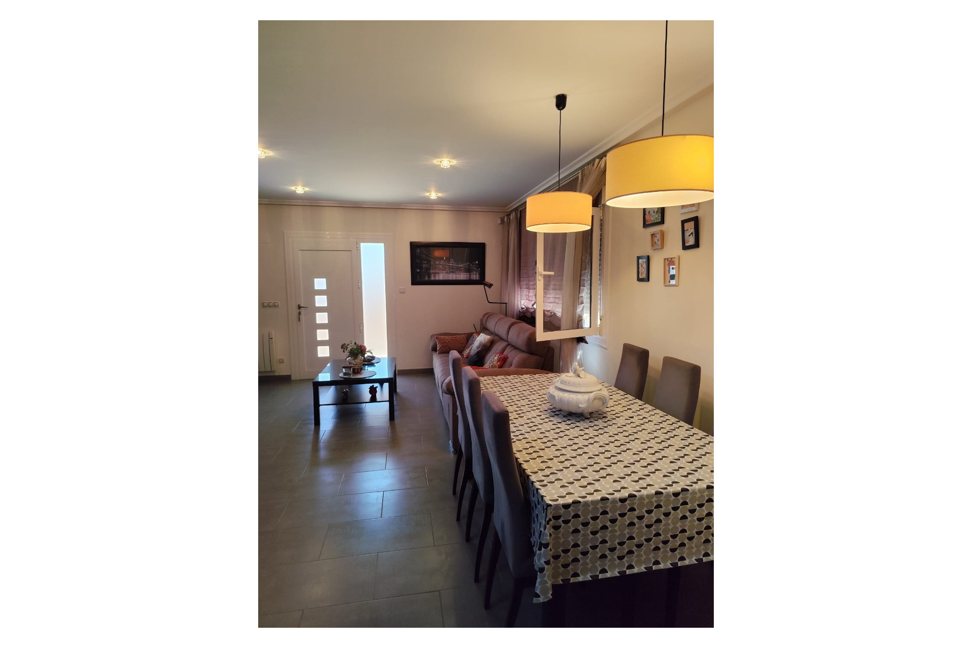 Herverkoop - Villa -
San Fulgencio - La Marina