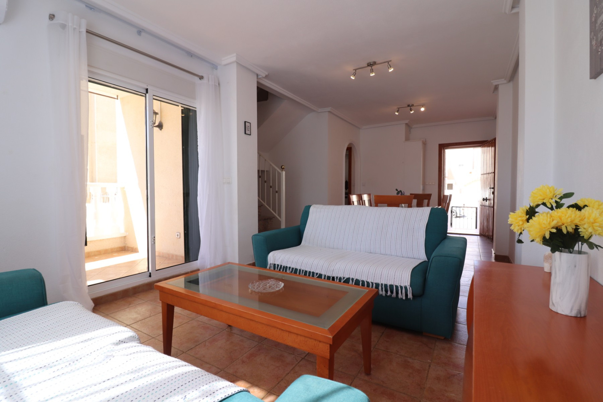 Herverkoop - Villa -
San Miguel de Salinas - Lake View Mansions