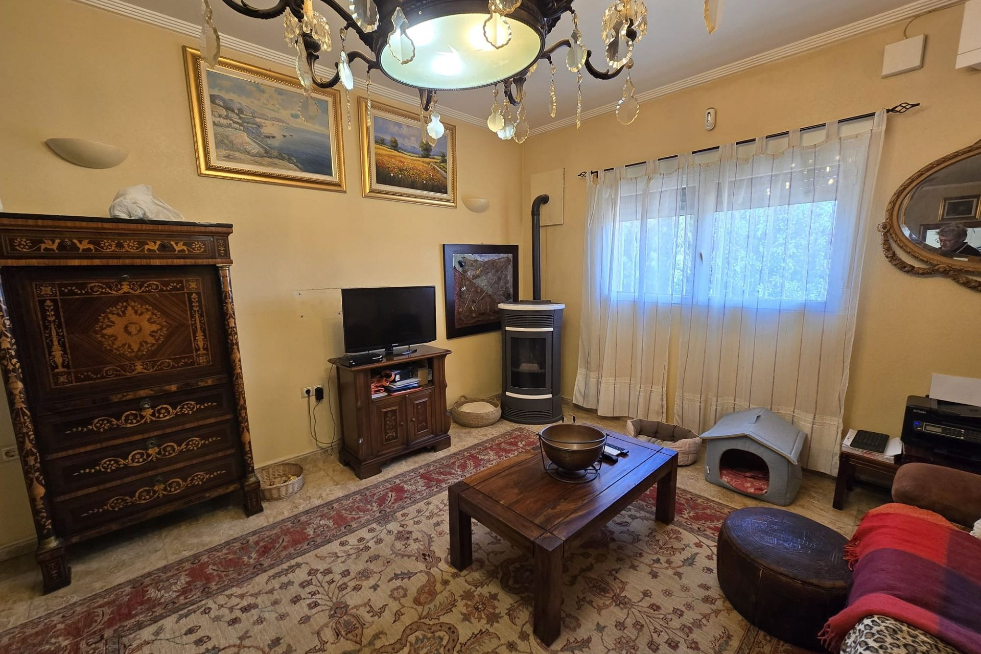 Herverkoop - Villa -
Sax