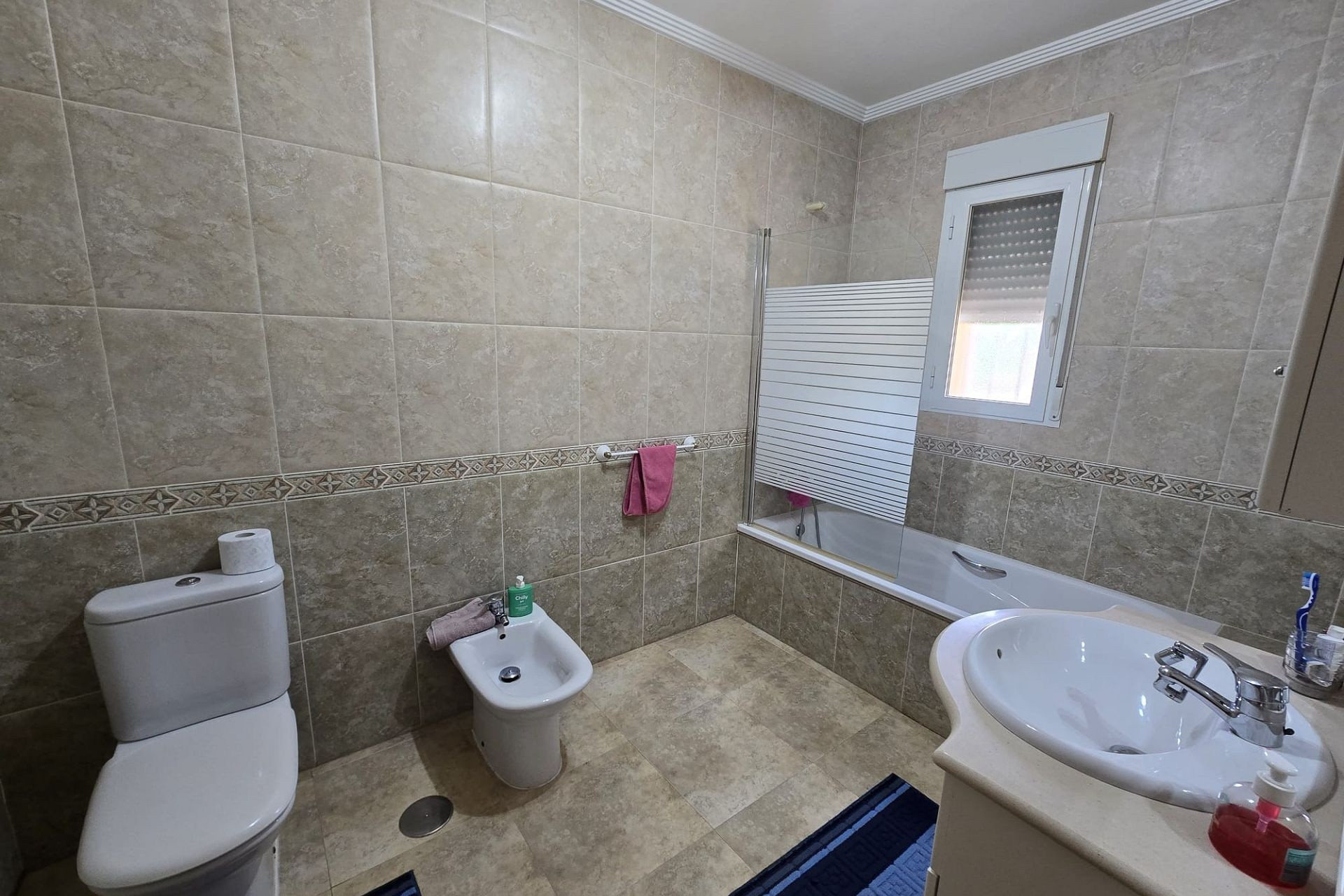 Herverkoop - Villa -
Sax