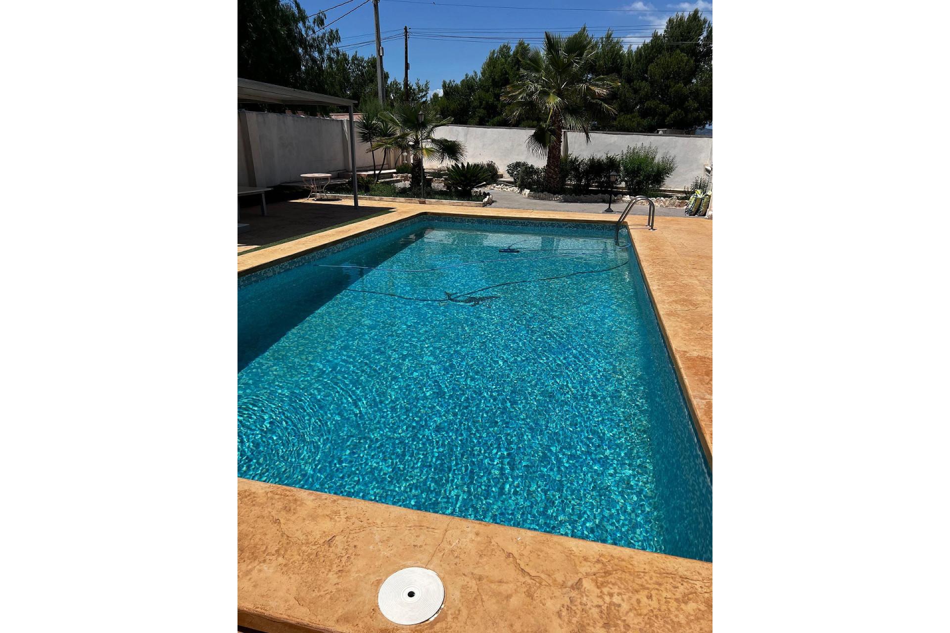 Herverkoop - Villa -
Sax