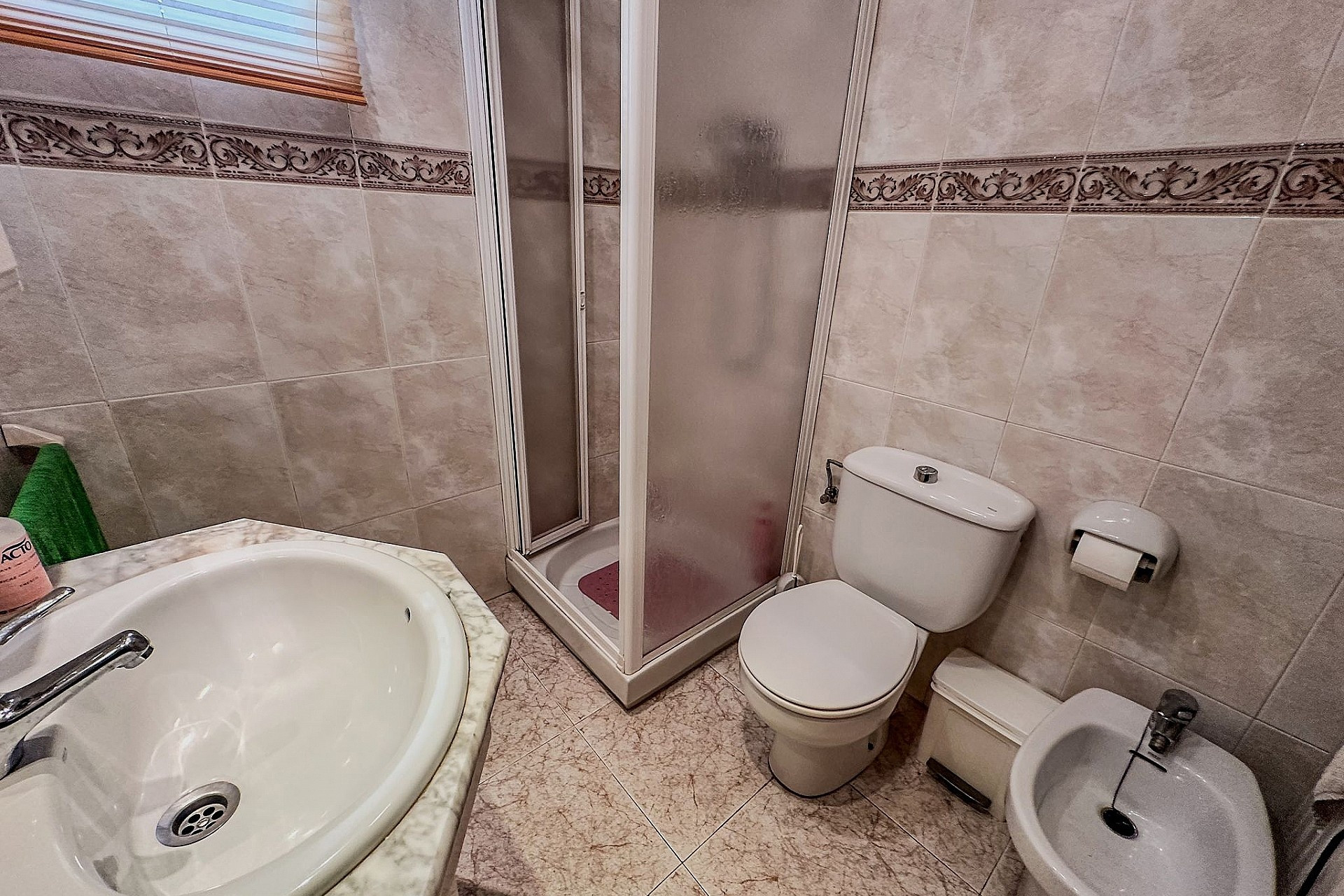 Herverkoop - Villa -
Sax