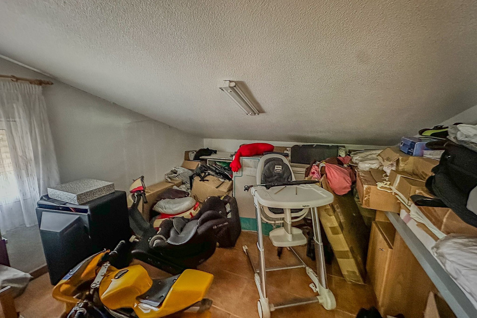 Herverkoop - Villa -
Sax