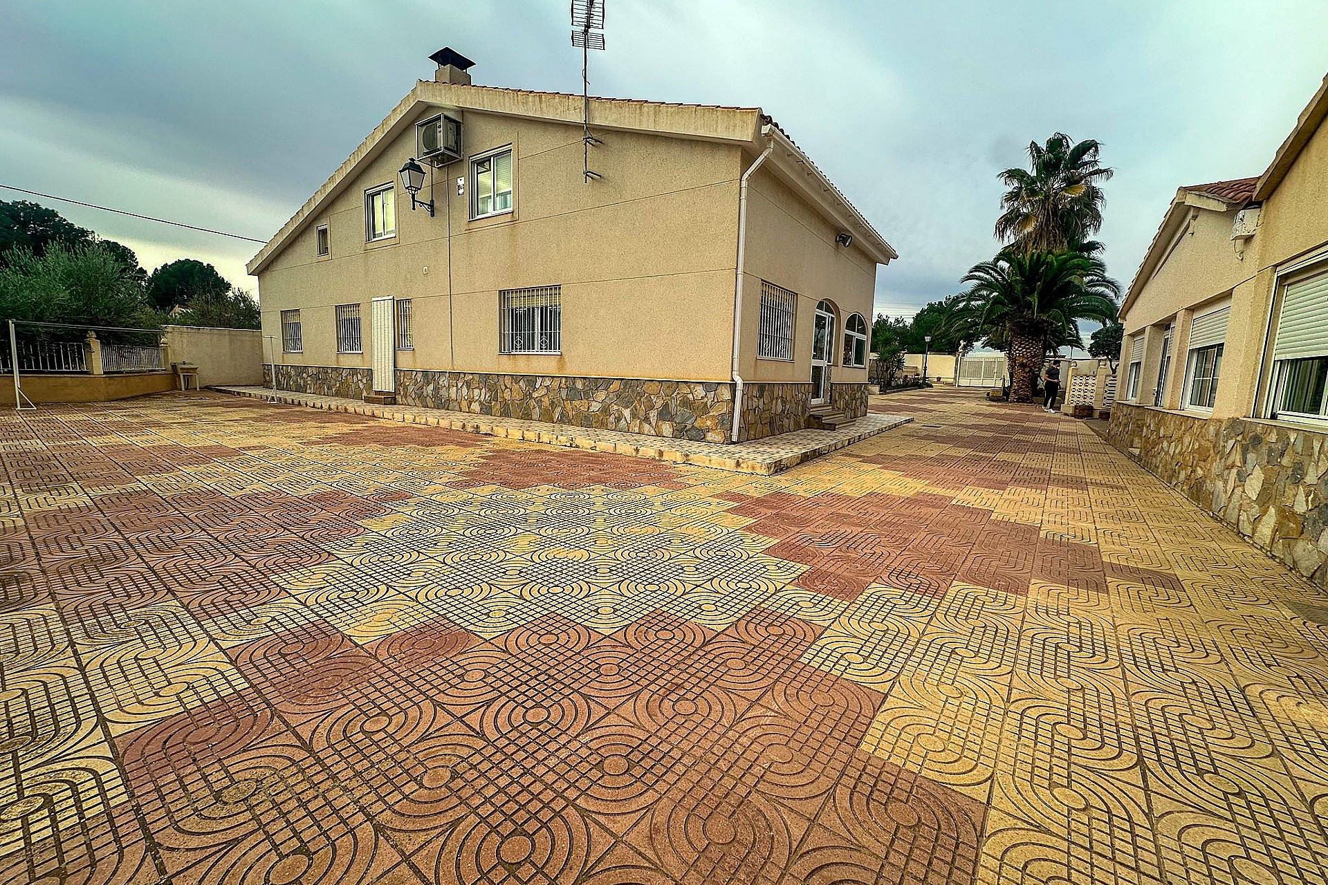 Herverkoop - Villa -
Sax