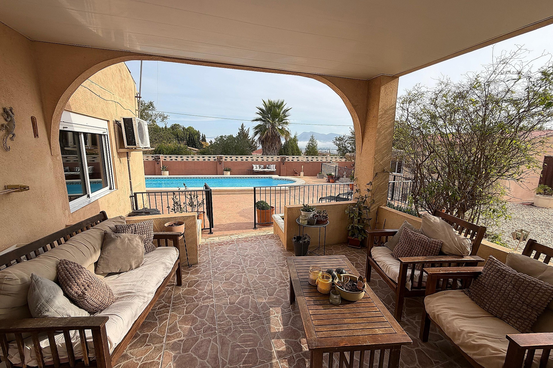 Herverkoop - Villa -
Sax