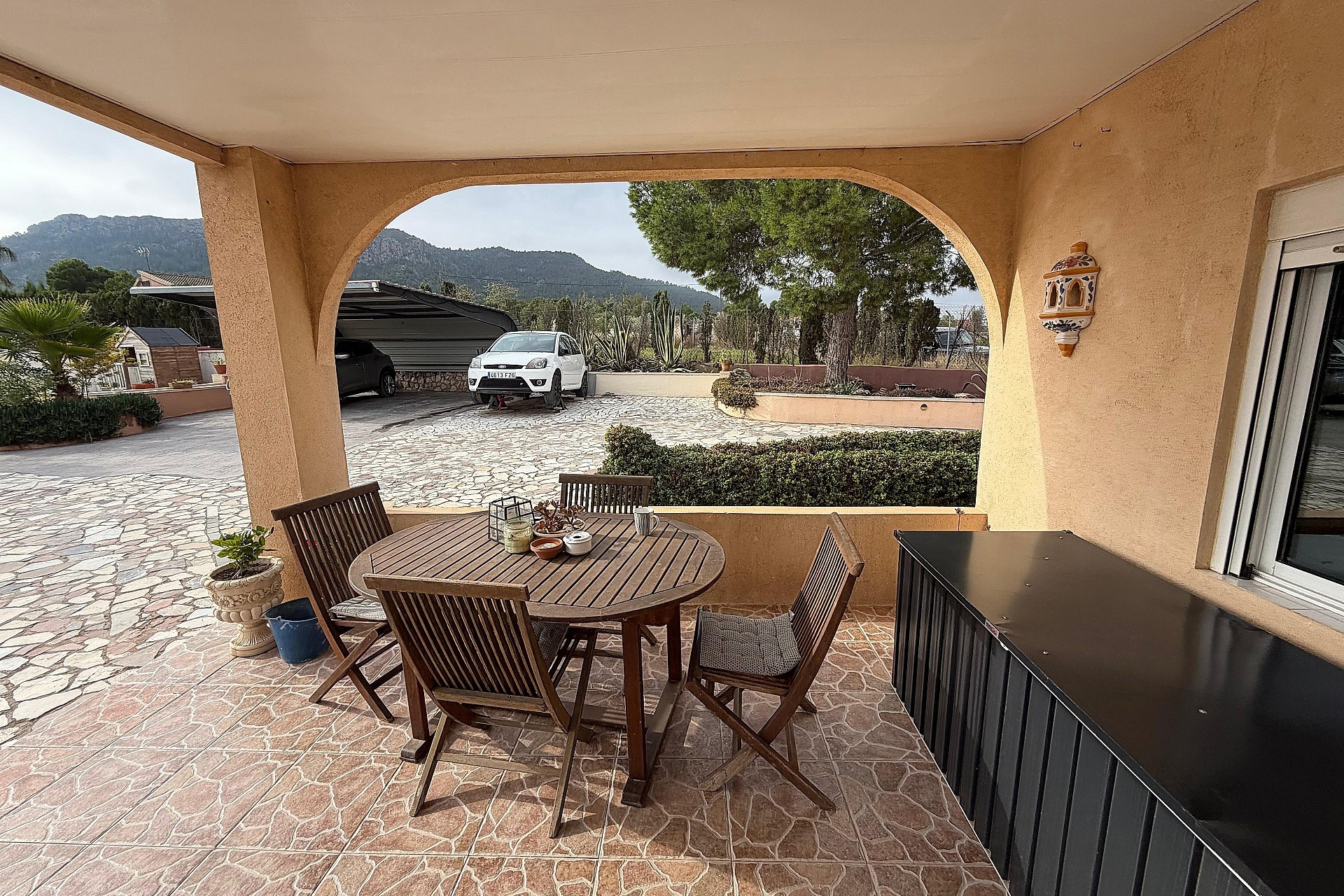 Herverkoop - Villa -
Sax