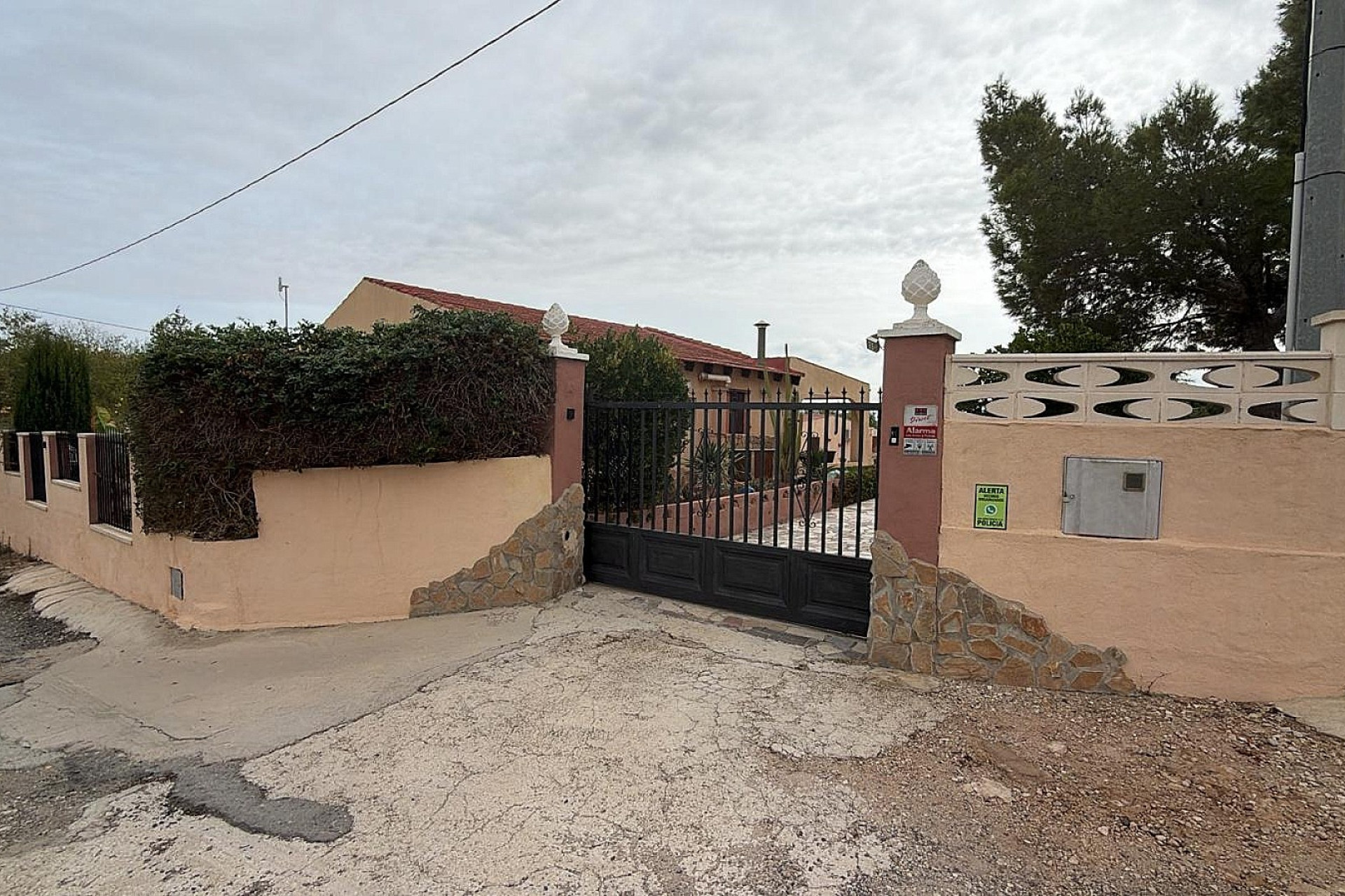 Herverkoop - Villa -
Sax