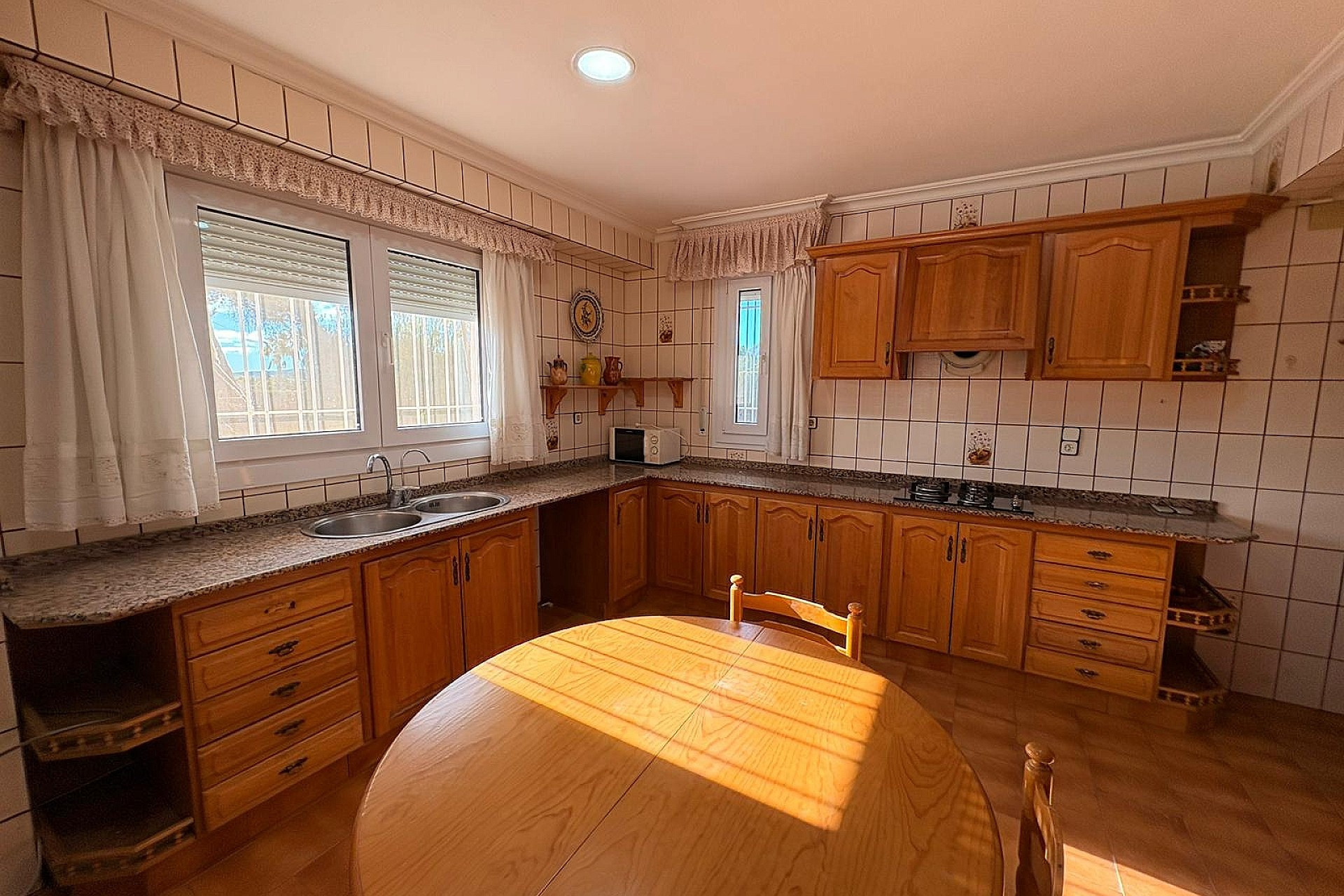 Herverkoop - Villa -
Sax