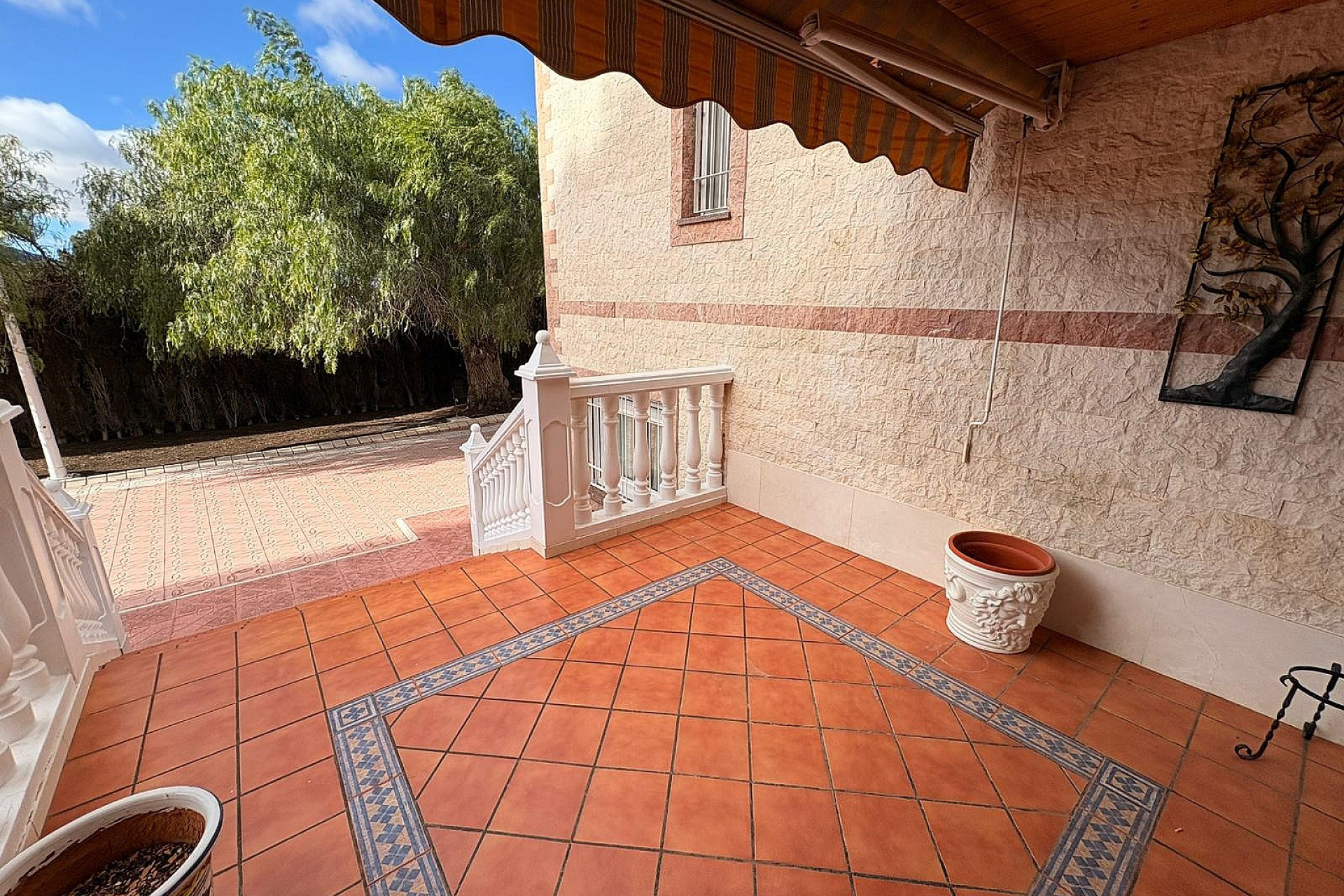 Herverkoop - Villa -
Sax