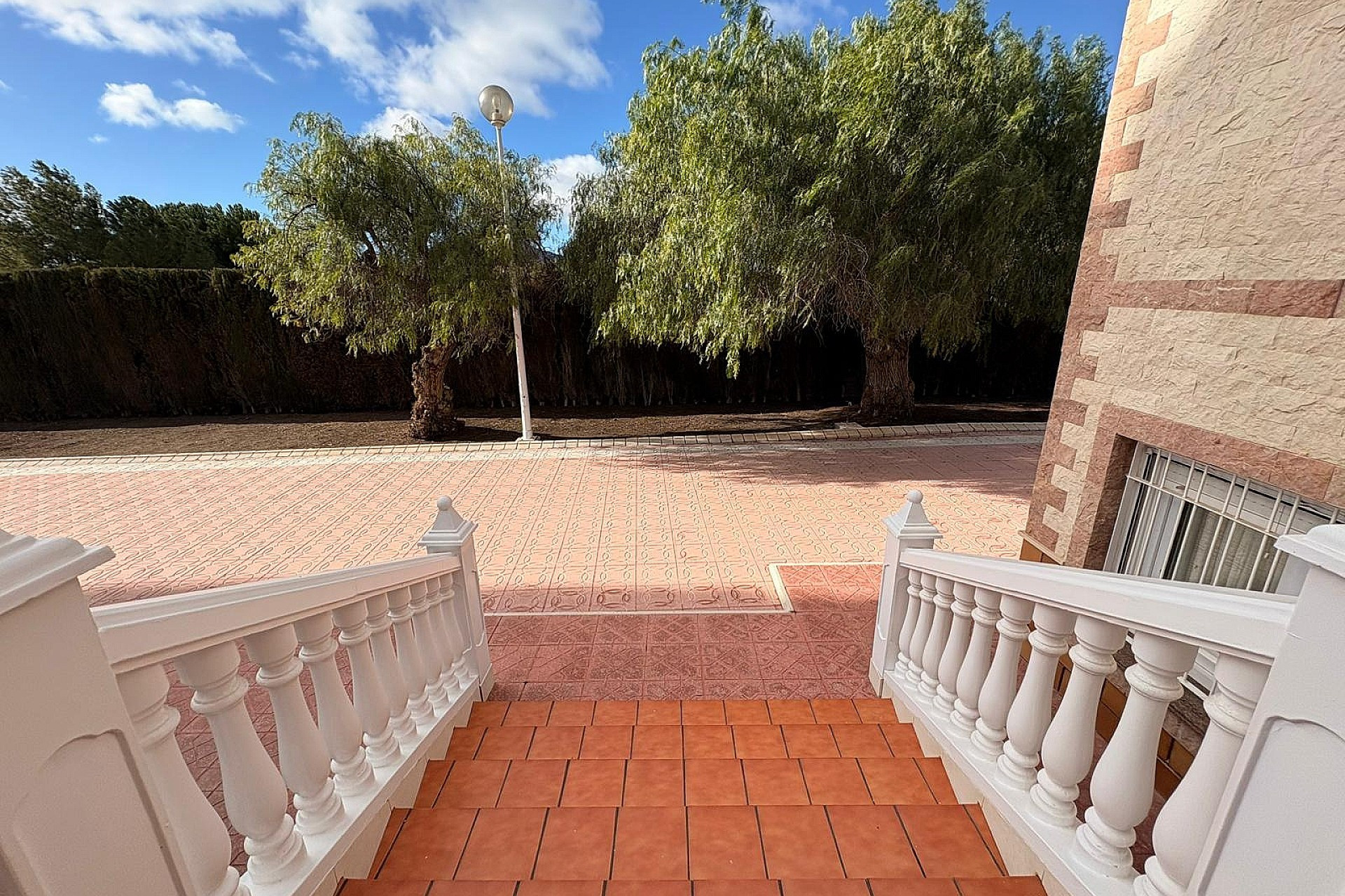 Herverkoop - Villa -
Sax