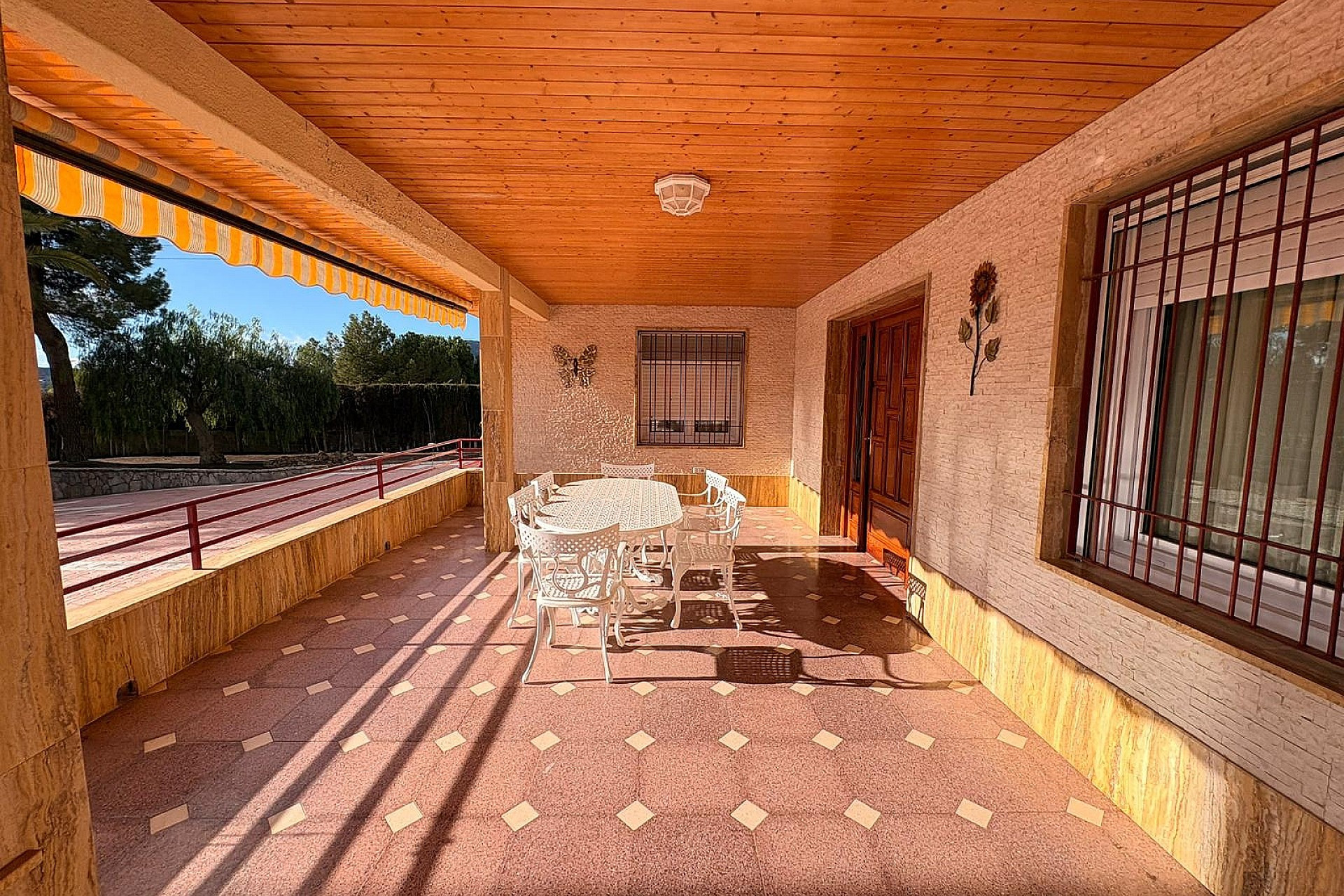 Herverkoop - Villa -
Sax