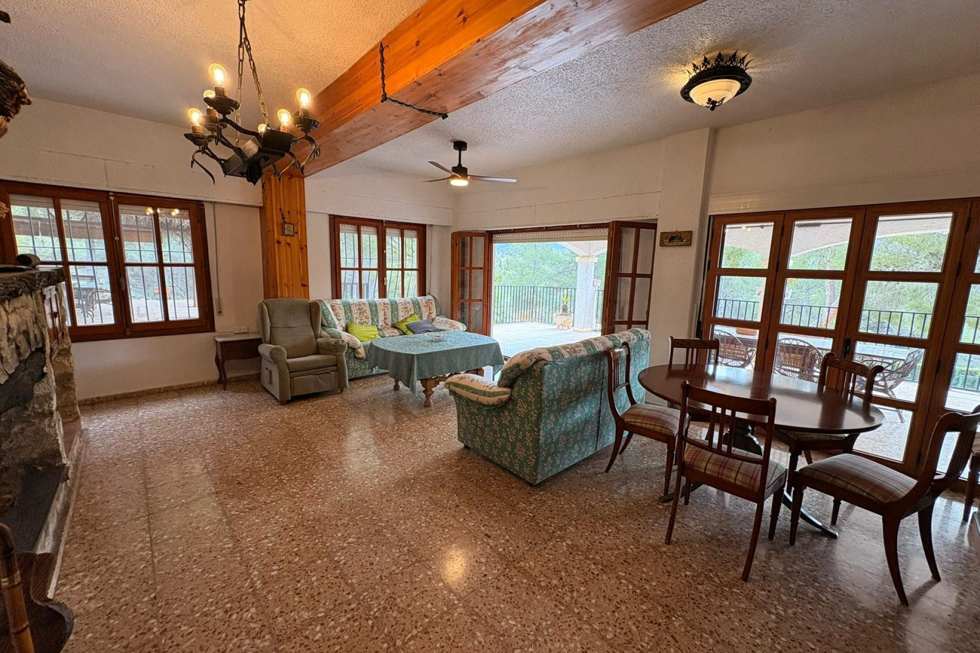 Herverkoop - Villa -
Sax