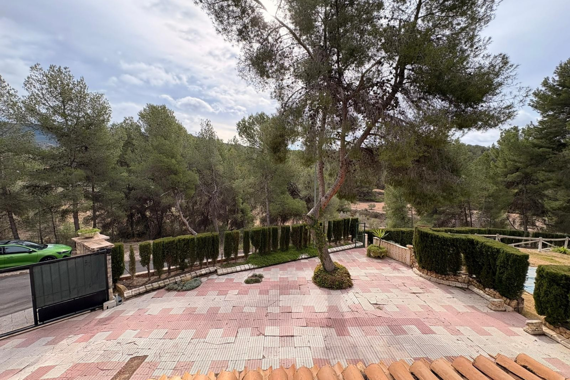 Herverkoop - Villa -
Sax