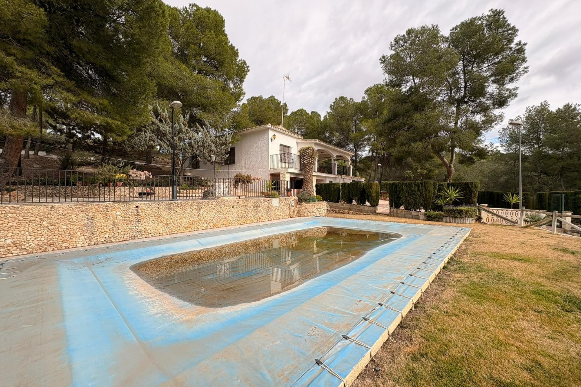 Herverkoop - Villa -
Sax