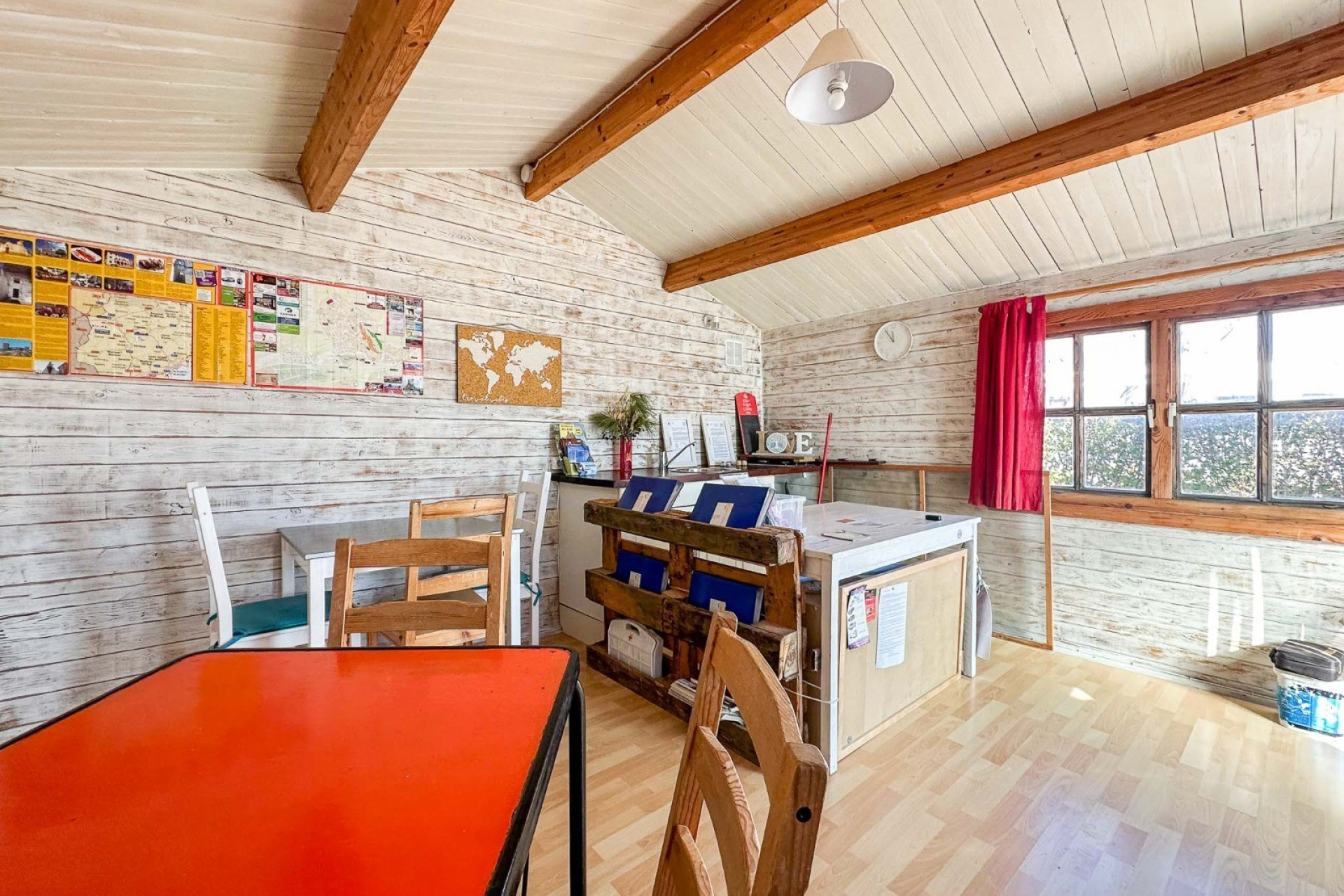 Herverkoop - Villa -
Sax