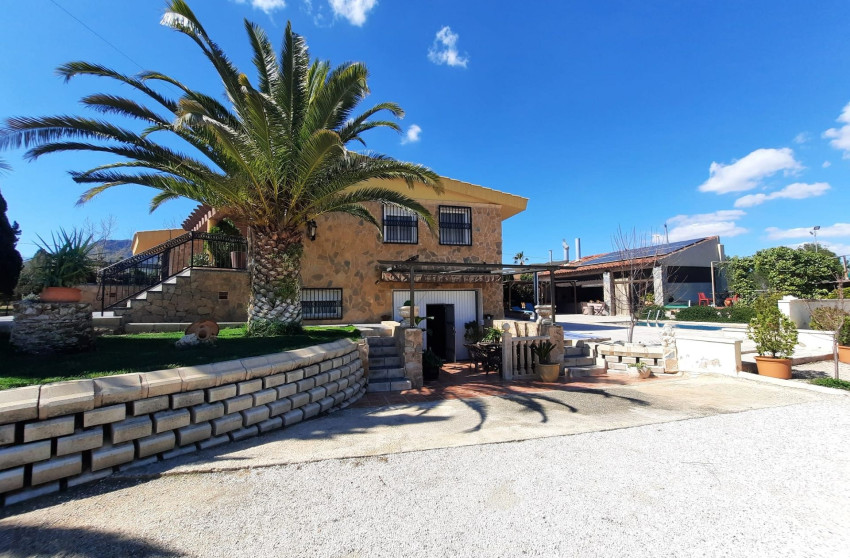 Herverkoop - Villa -
Sax