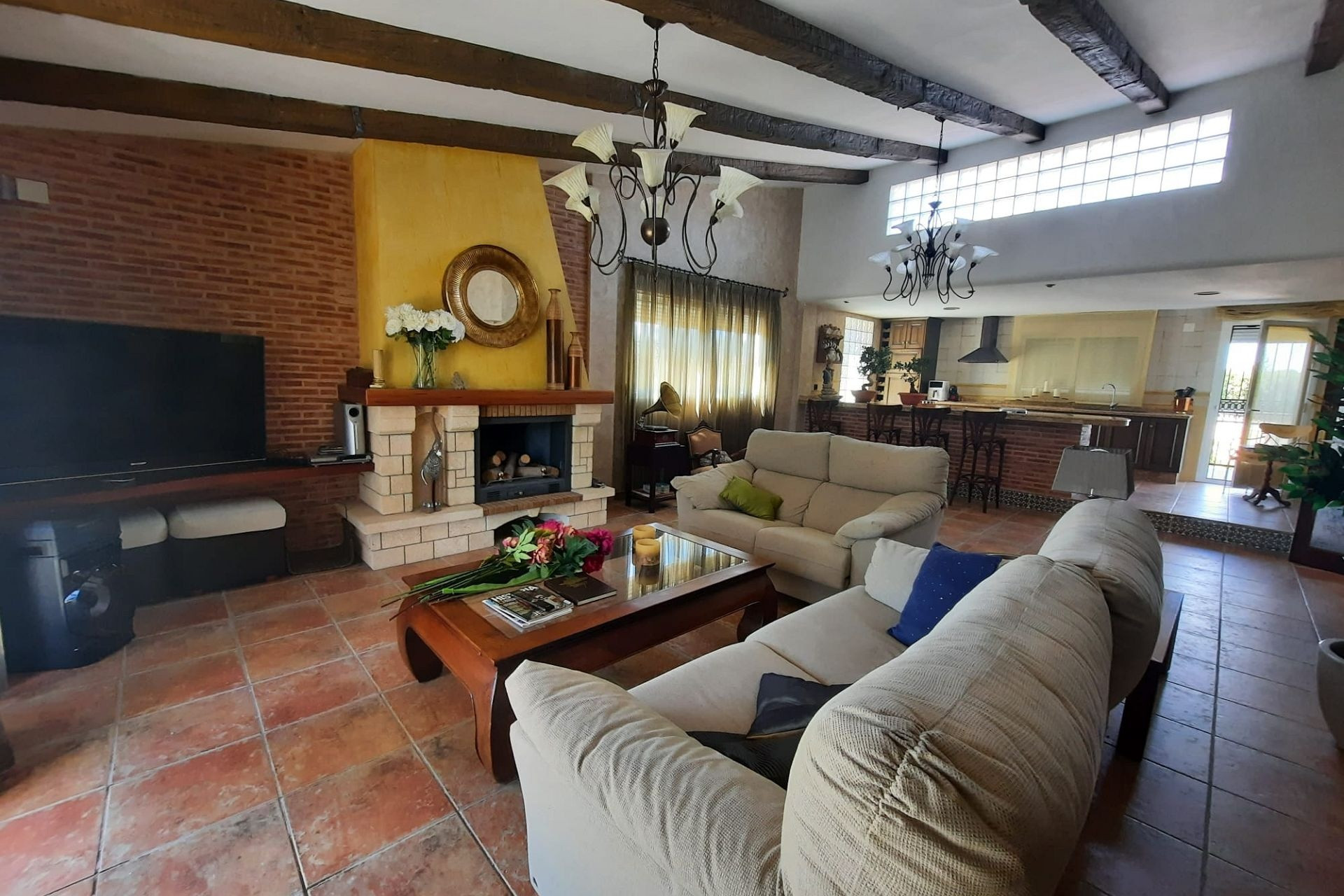 Herverkoop - Villa -
Sax