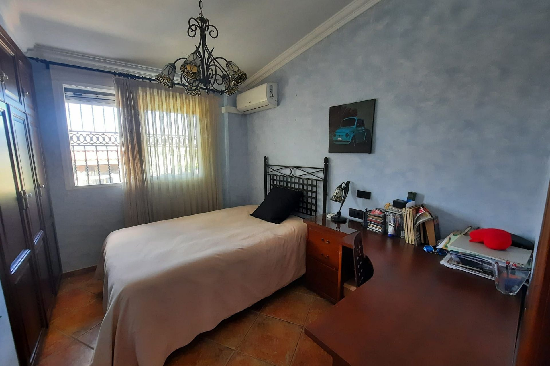 Herverkoop - Villa -
Sax