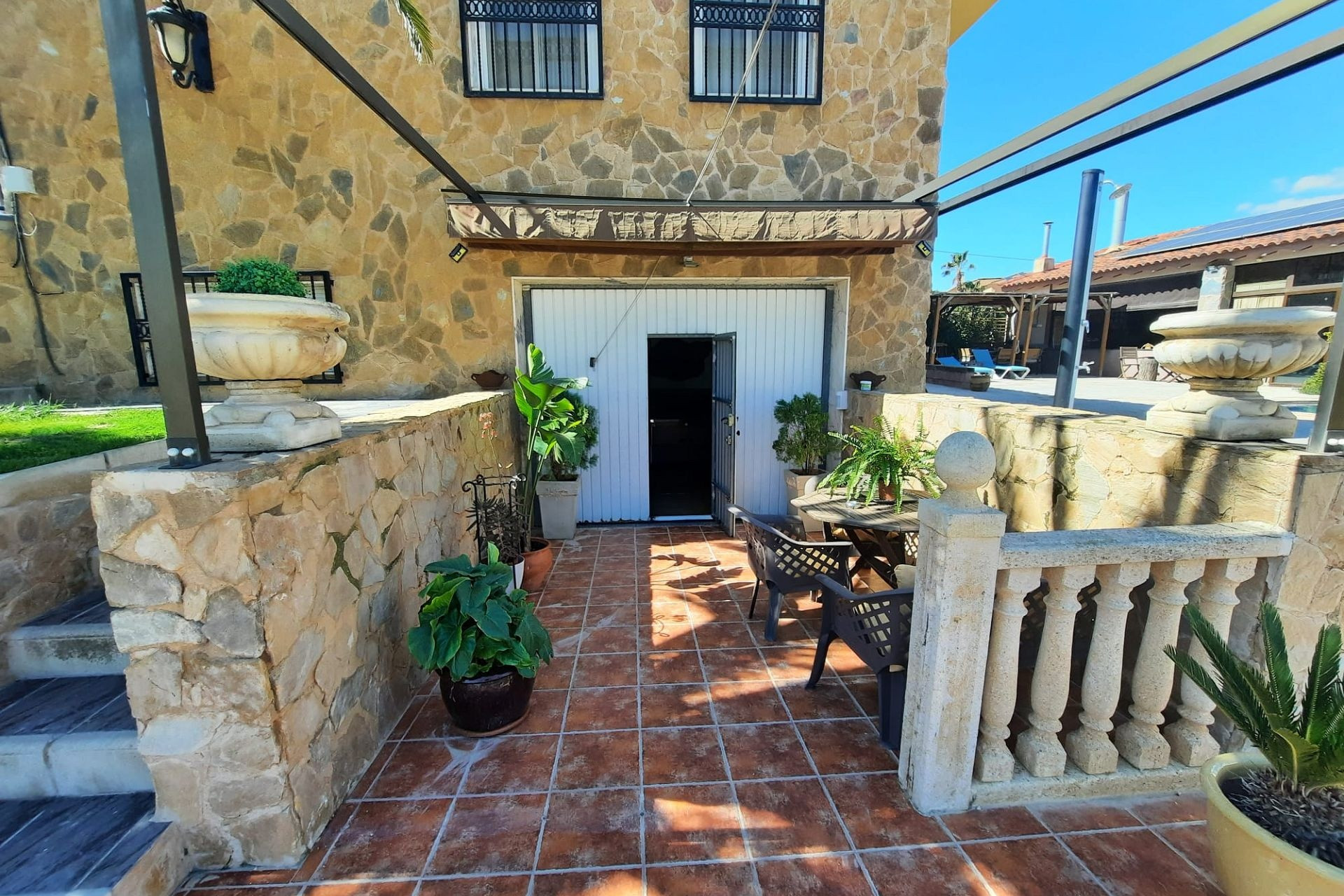 Herverkoop - Villa -
Sax