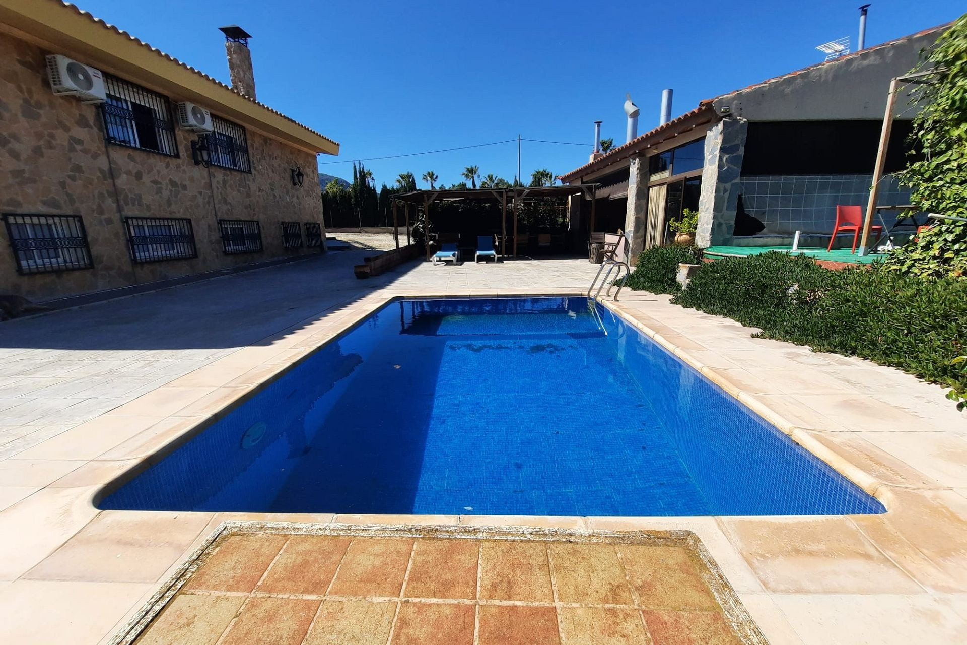 Herverkoop - Villa -
Sax