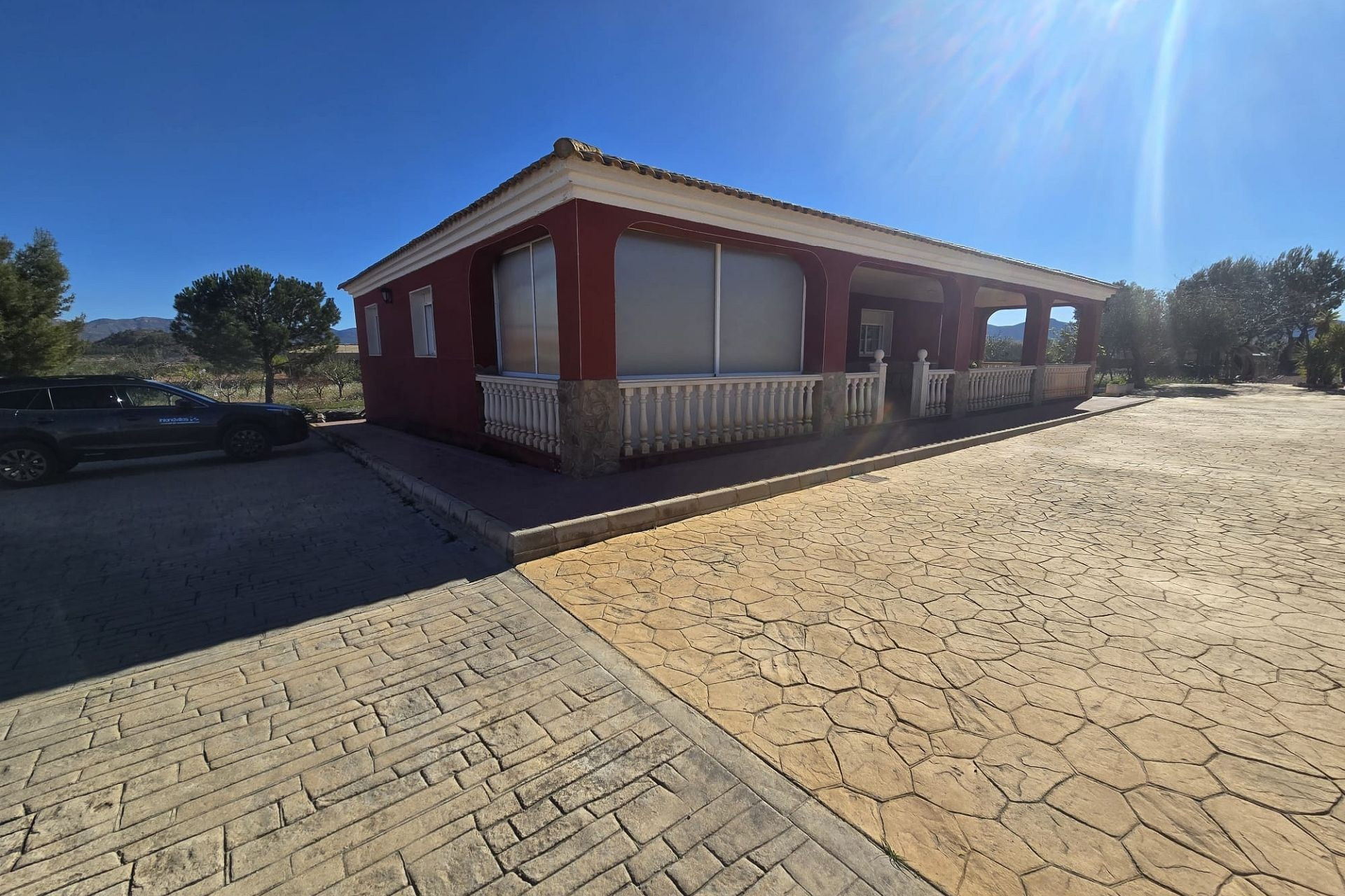 Herverkoop - Villa -
Sax