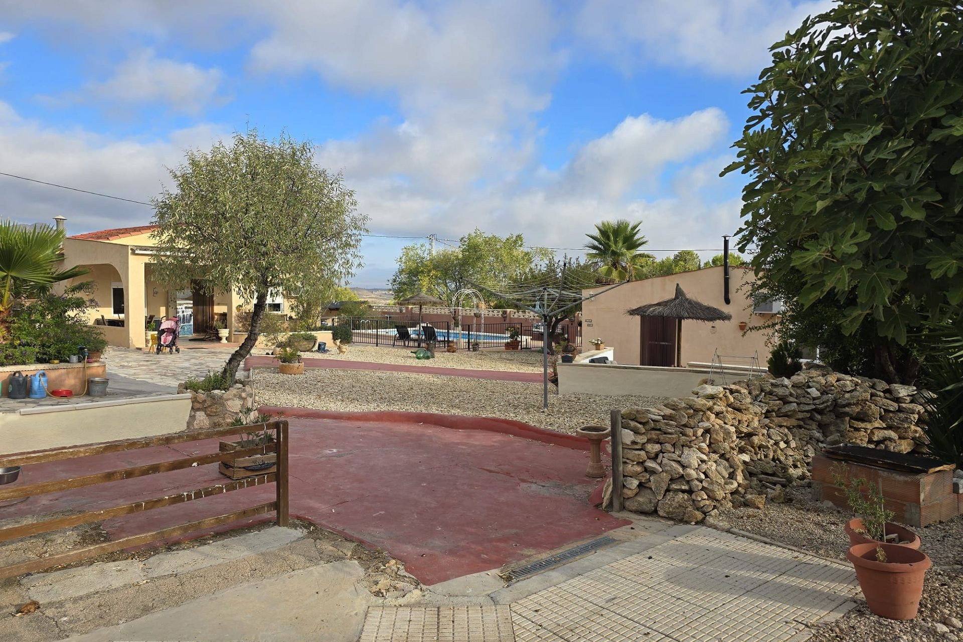 Herverkoop - Villa -
Sax