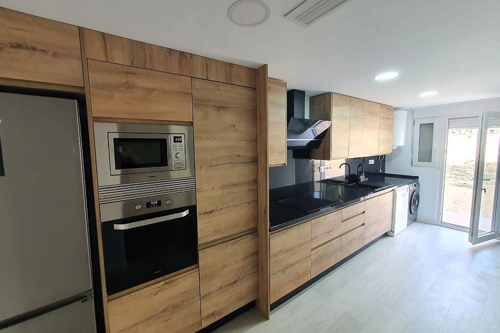 Herverkoop - Villa -
Tibi