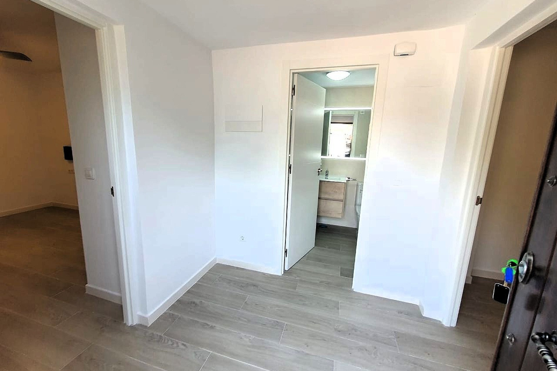 Herverkoop - Villa -
Tibi