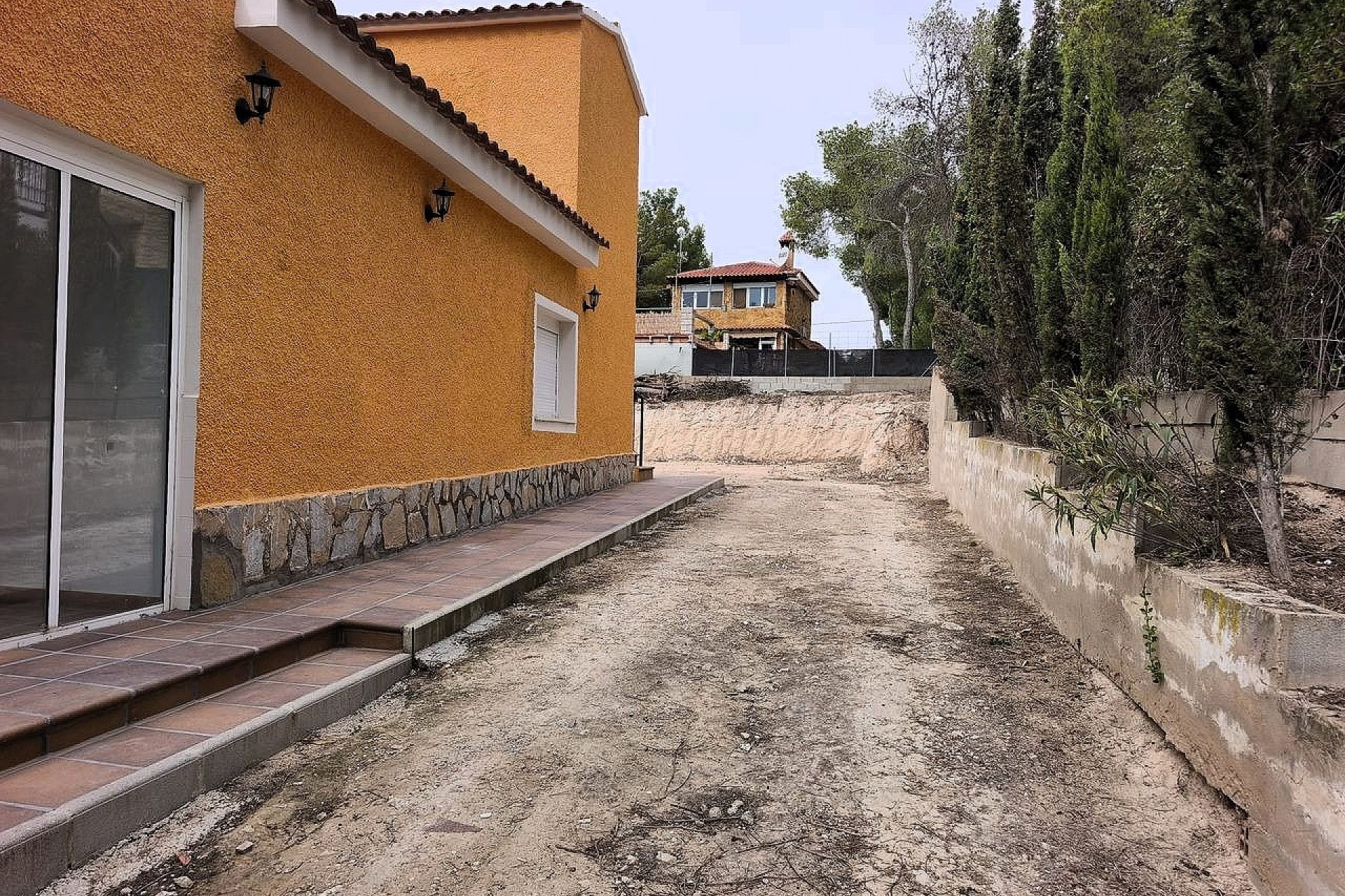 Herverkoop - Villa -
Tibi